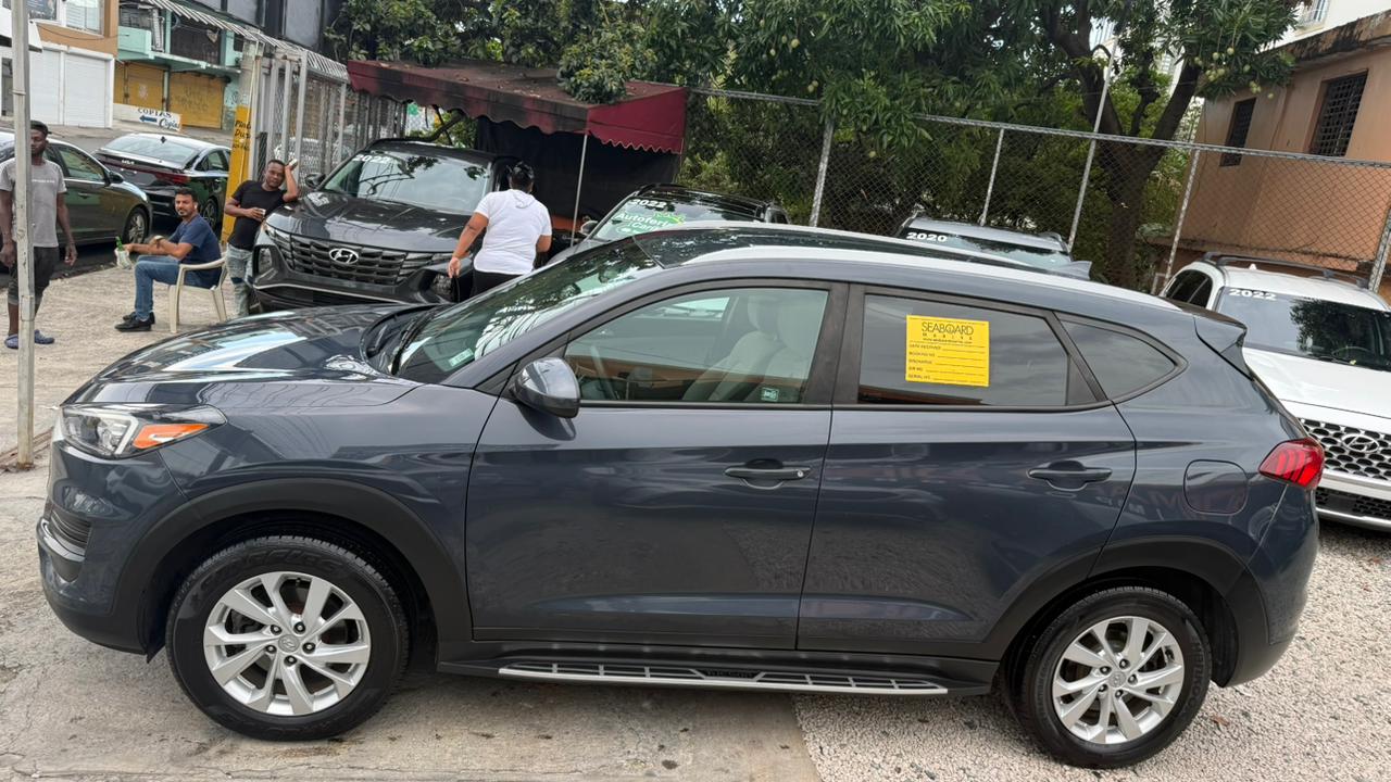 HYUNDAI TUCSON SE 2021 Foto 7309191-3.jpg