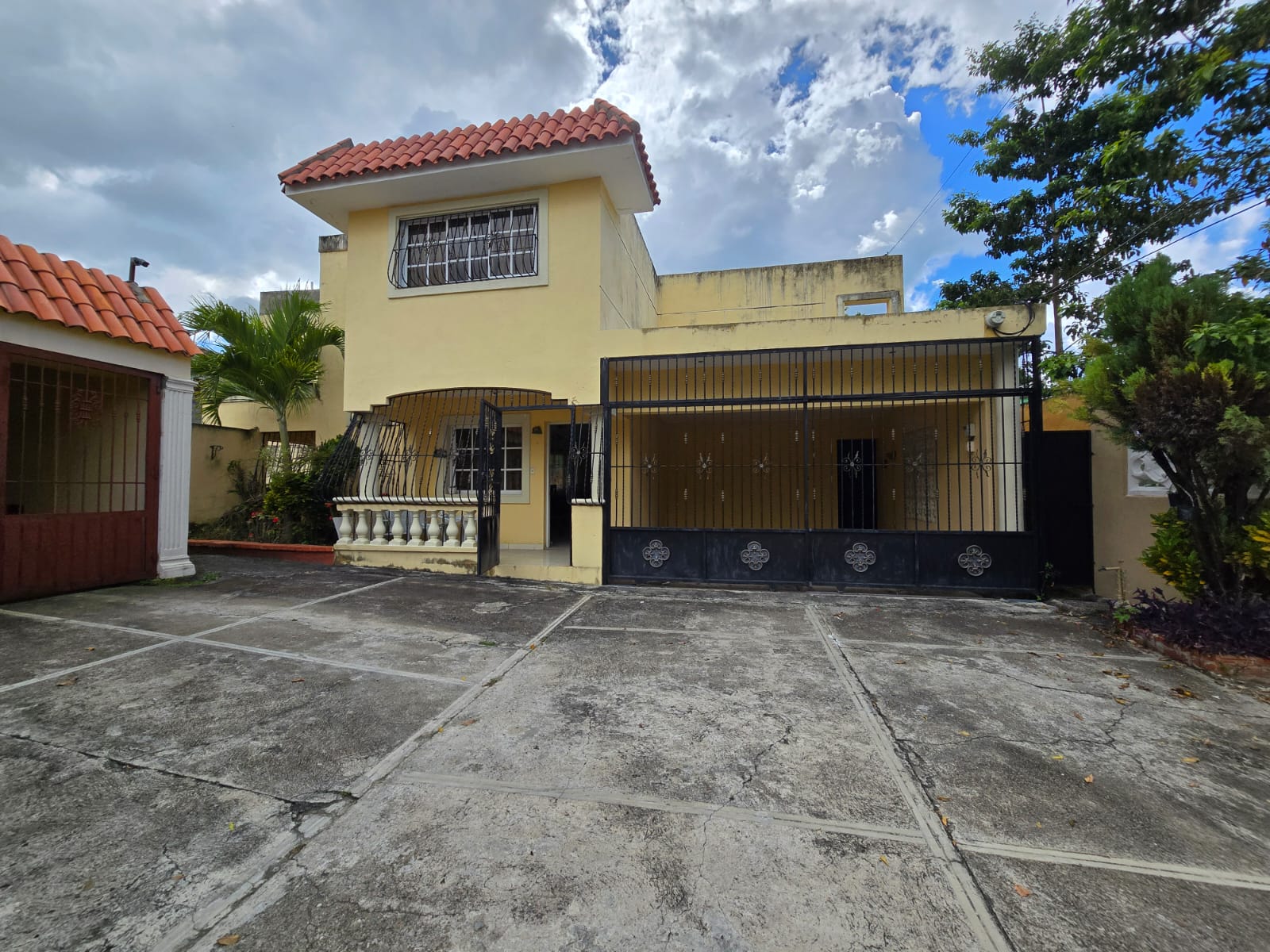 Vendo Casa en la Jacobo Majluta Santo Domingo Norte Res. Mirador Isabe Foto 7309194-1.jpg