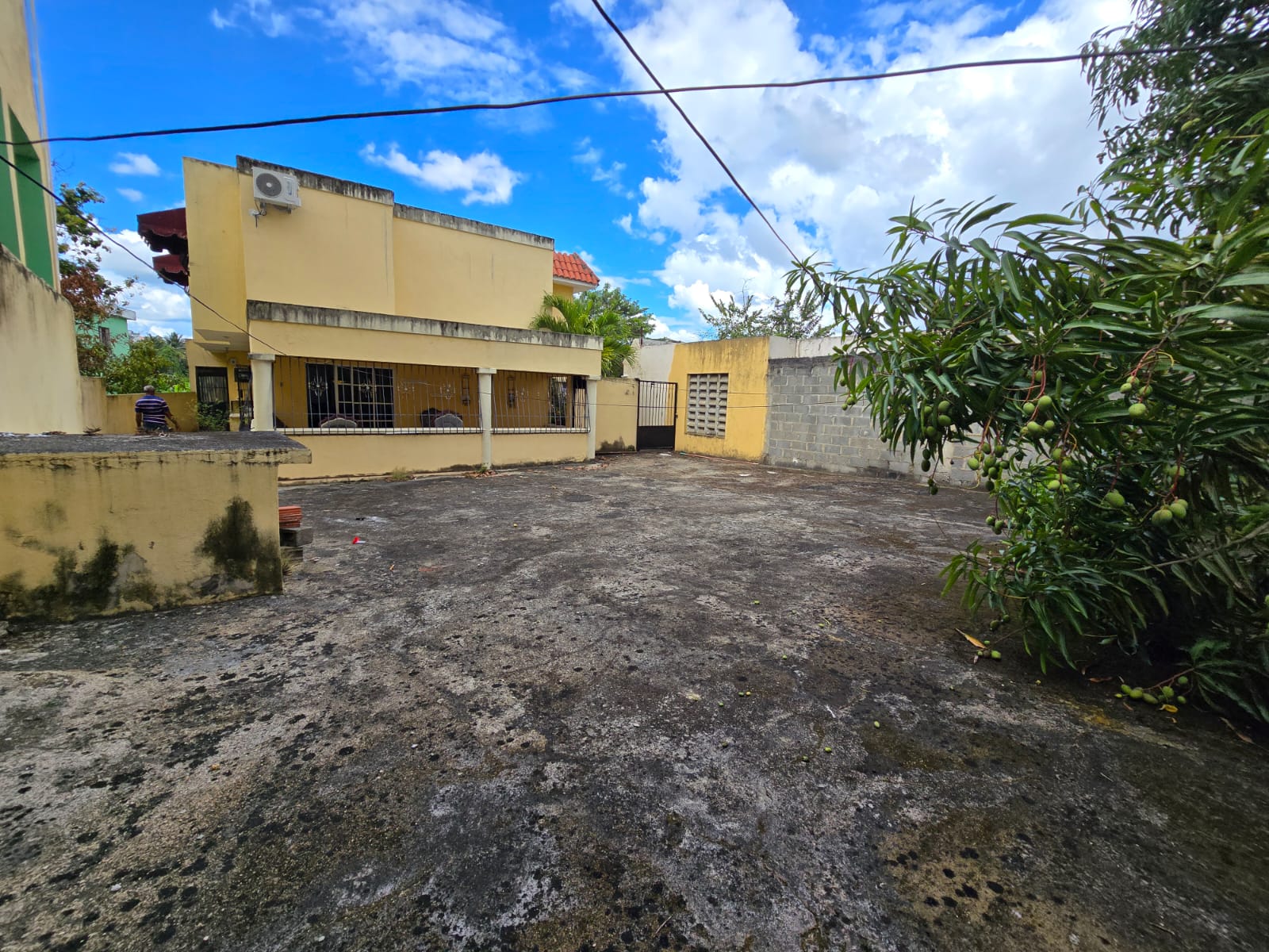 Vendo Casa en la Jacobo Majluta Santo Domingo Norte Res. Mirador Isabe Foto 7309194-5.jpg