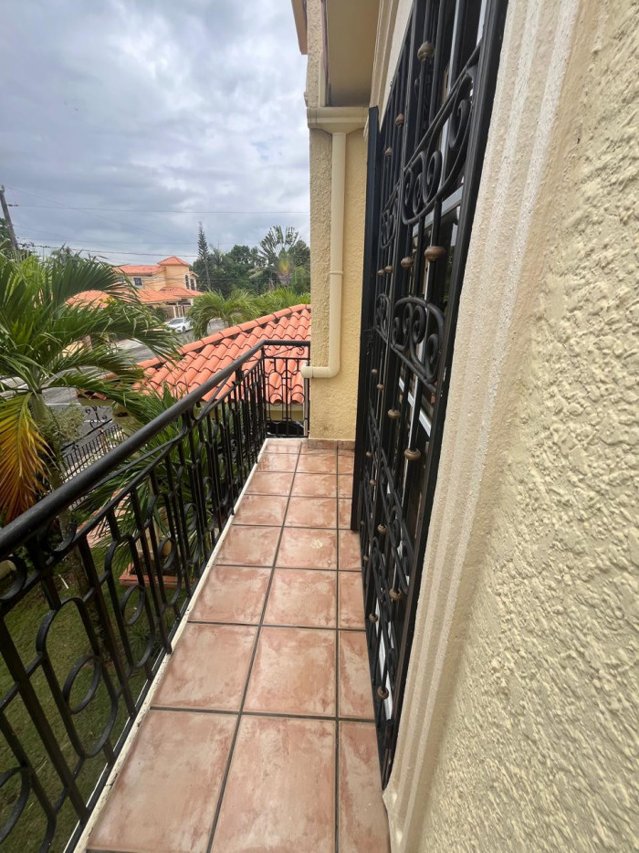 Casa en venta en Arroyo Manzano Santo Domingo Norte. Foto 7309227-3.jpg