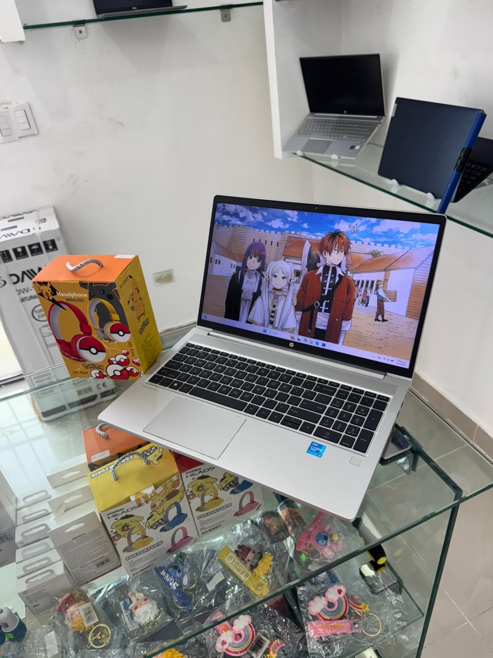 Laptop HP Probook 650 G8 - Intel Core i5 11va - 16GB RAM DDR4 - 256GB  Foto 7309230-2.jpg