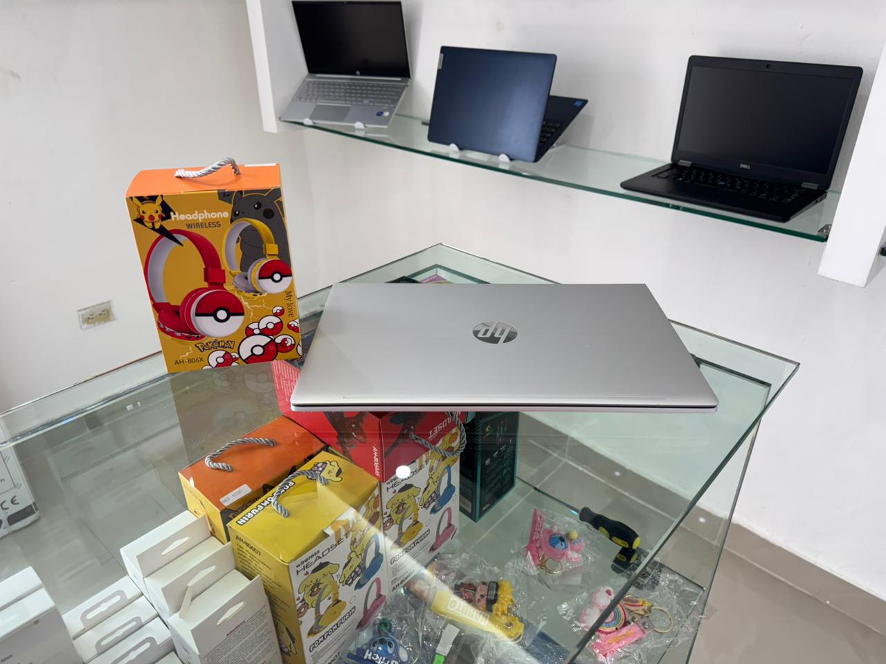 Laptop HP Probook 650 G8 - Intel Core i5 11va - 16GB RAM DDR4 - 256GB  Foto 7309230-6.jpg