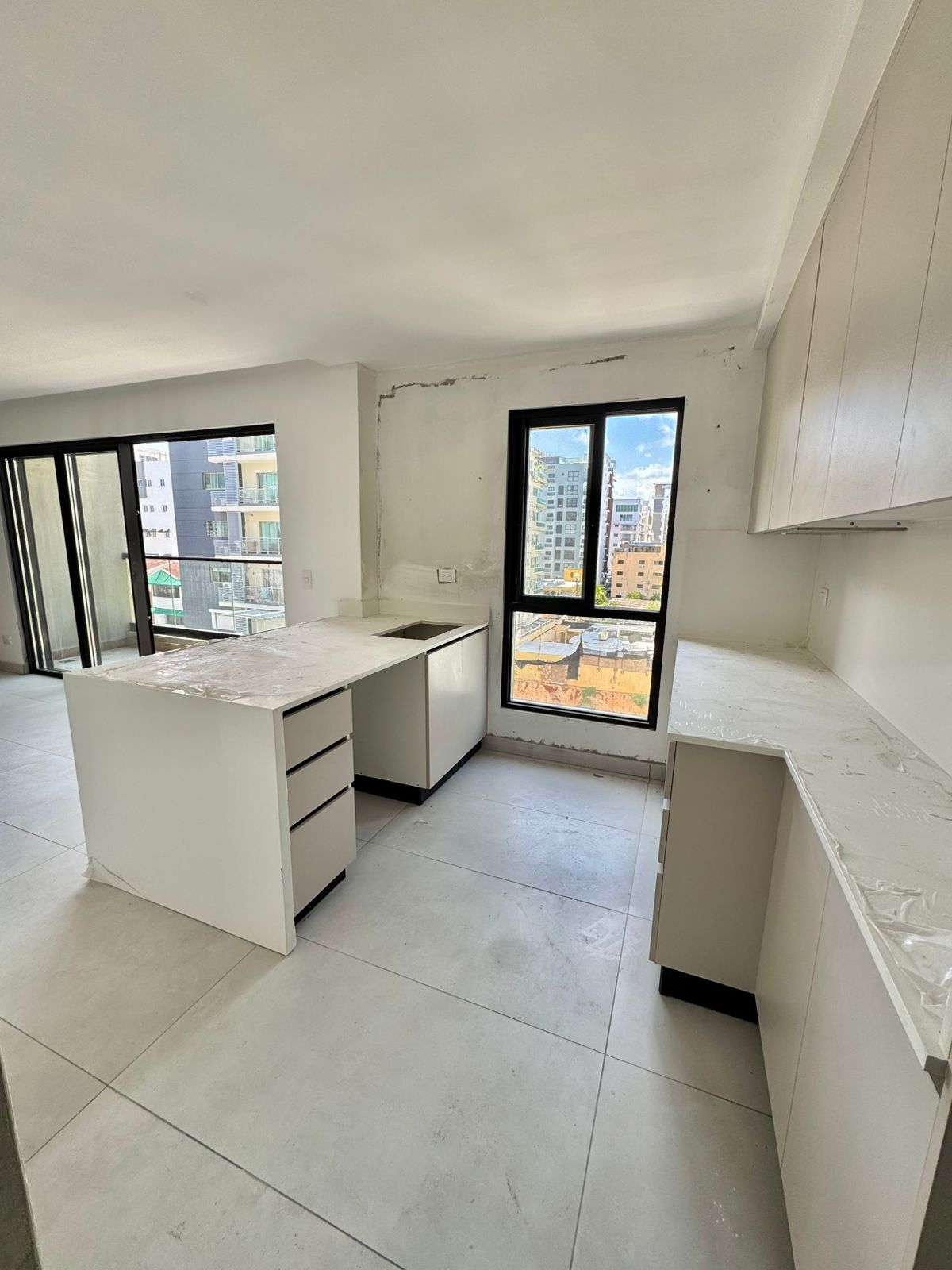 Apartamento Nuevo en Venta EVARISTO MORALES USD 280000.00 FECHA DE ENT Foto 7309267-5.jpg