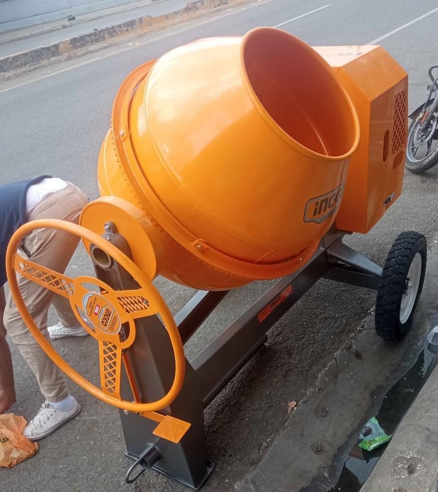 Ligadora de Cemento 1 con Motor Diésel 7HP – Nueva de Caja Foto 7309495-3.jpg