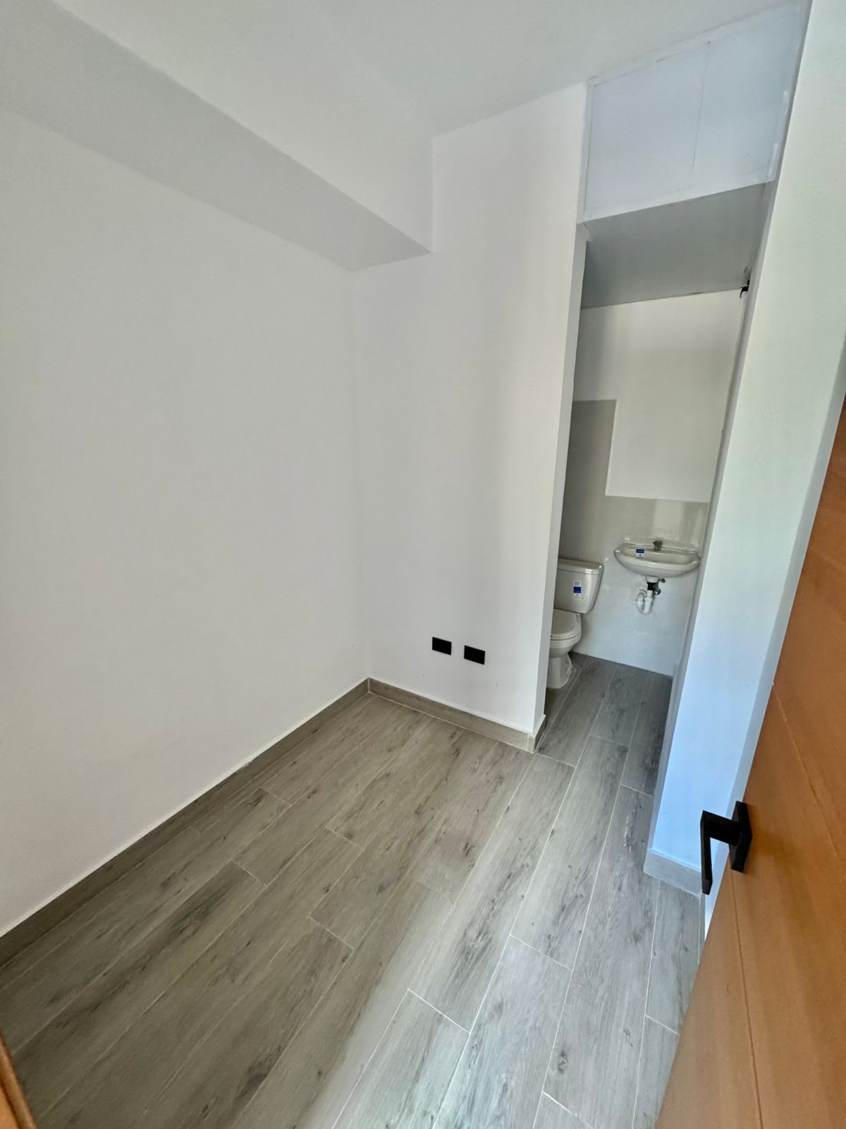 Apartamento Nuevo en Venta URBANIZACIÓN REAL USD 315000.00 Mantenimien Foto 7309579-10.jpg