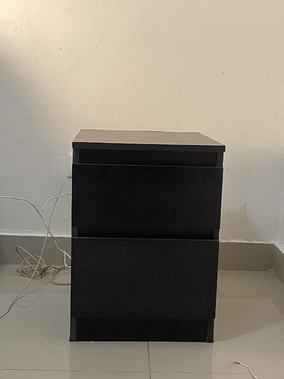 Vendo mesa de noche 2 Gavetas en Santo Domingo DN Foto 7309638-1.jpg