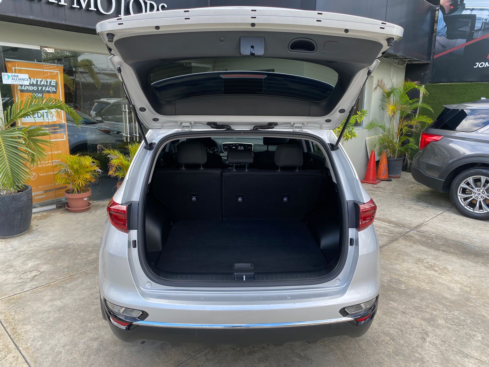 KIA SPORTAGE LX 2022  en Santo Domingo DN Foto 7309693-10.jpg
