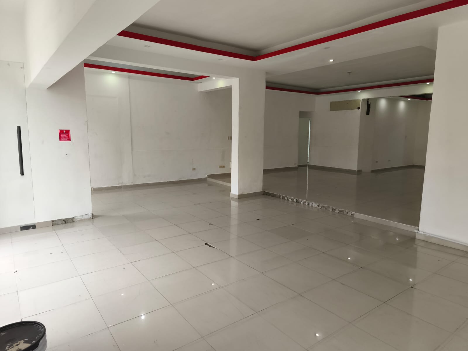 Local comercial en alquiler – La Julia Santo Domingo us3500 dolares Foto 7309725-8.jpg