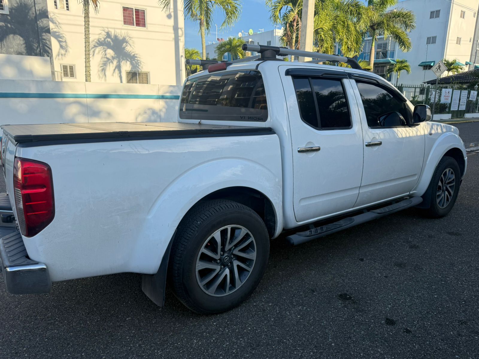 Nissan Navara 2015 Diesel 4x4 Foto 7309738-2.jpg