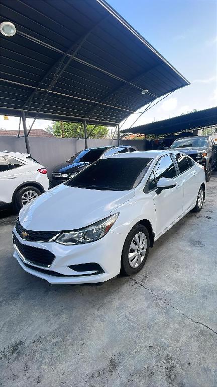 Chevrolet Cruze LT 2017 en Peravia Foto 7309742-1.jpg