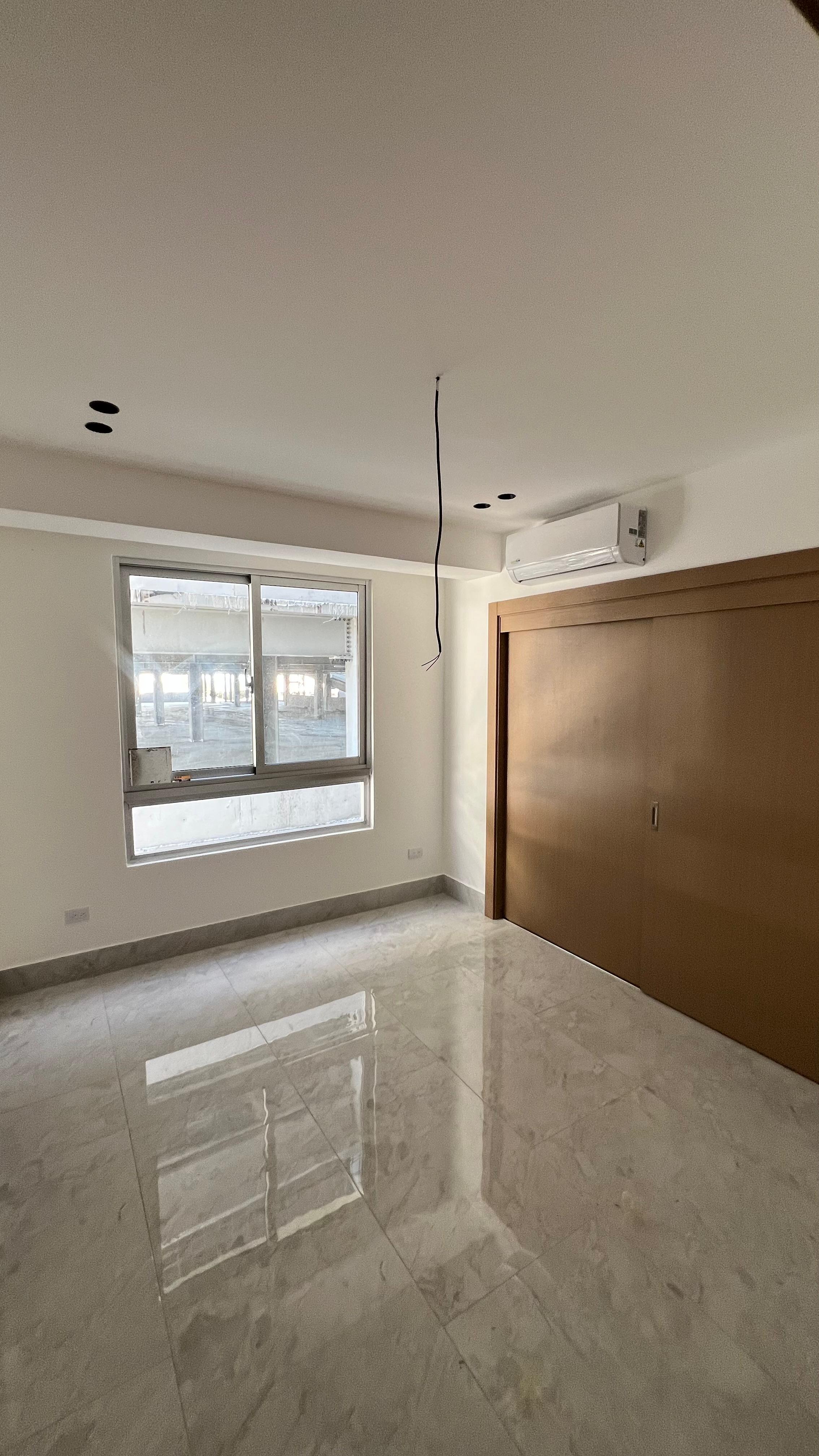 SE ALQUILA  Apart. Nuevo en Gazcue – Av. México Foto 7309760-4.jpg