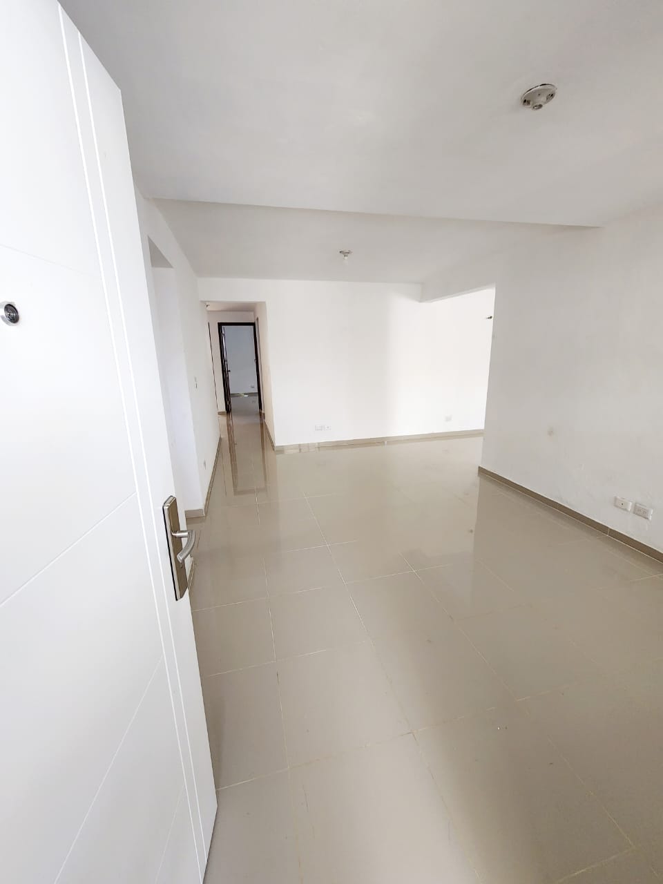 En Alquiler Casa en uso Comercial en Alquiler  Foto 7309772-5.jpg