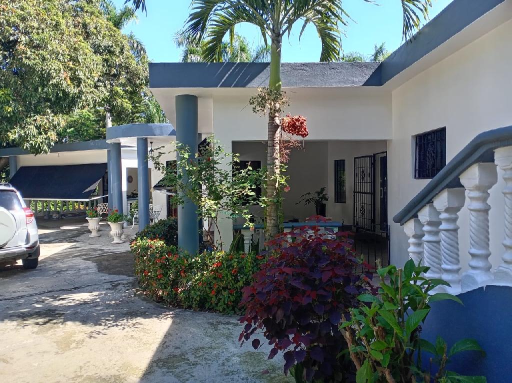 Villa Independiente en Jarabacoa de 6 habitaciones Foto 7309777-1.jpg