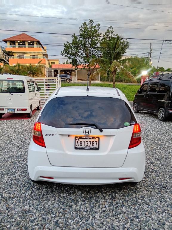 HONDA FIT 2013 SIN DETALLES GOMAS NUEVAS  INTERIOR IMPECABLE PRECIO485 Foto 7309780-2.jpg