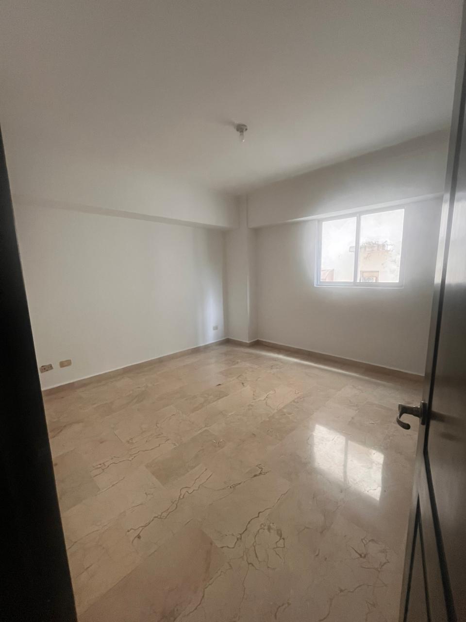 V01-AA-1592 ALQUILO APARTAMENTO EN HILDA MARIA  Foto 7309829-11.jpg