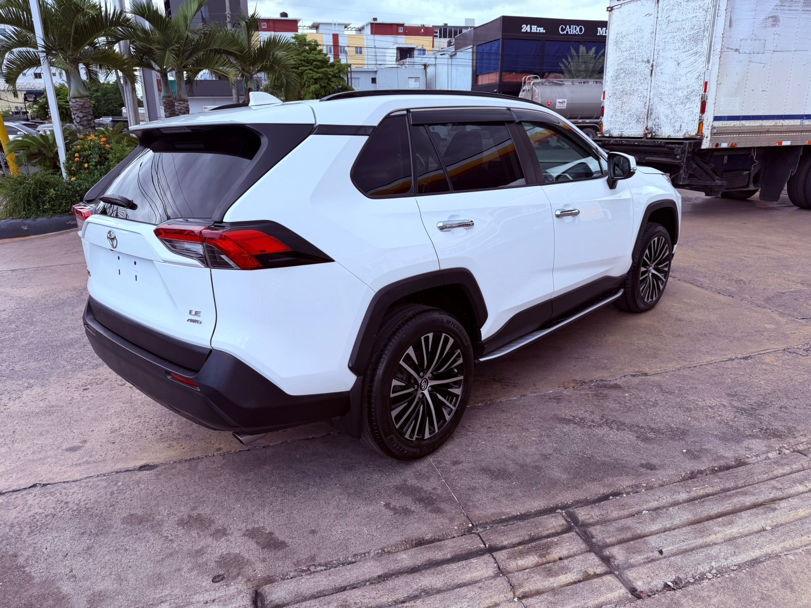 toyota rav4 2021 Foto 7309839-5.jpg
