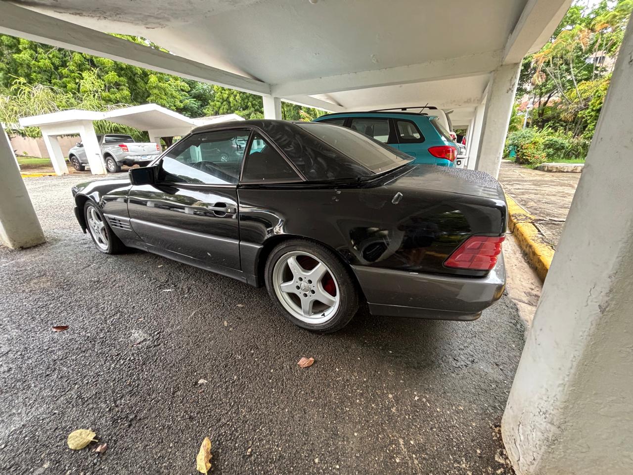 Mercedes Benz SL300 en Santo Domingo Oeste Foto 7310009-2.jpg