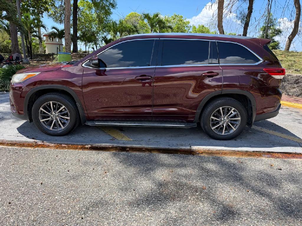 Toyota Highlander 2017 XLE 3 filas la mas full Foto 7310161-2.jpg