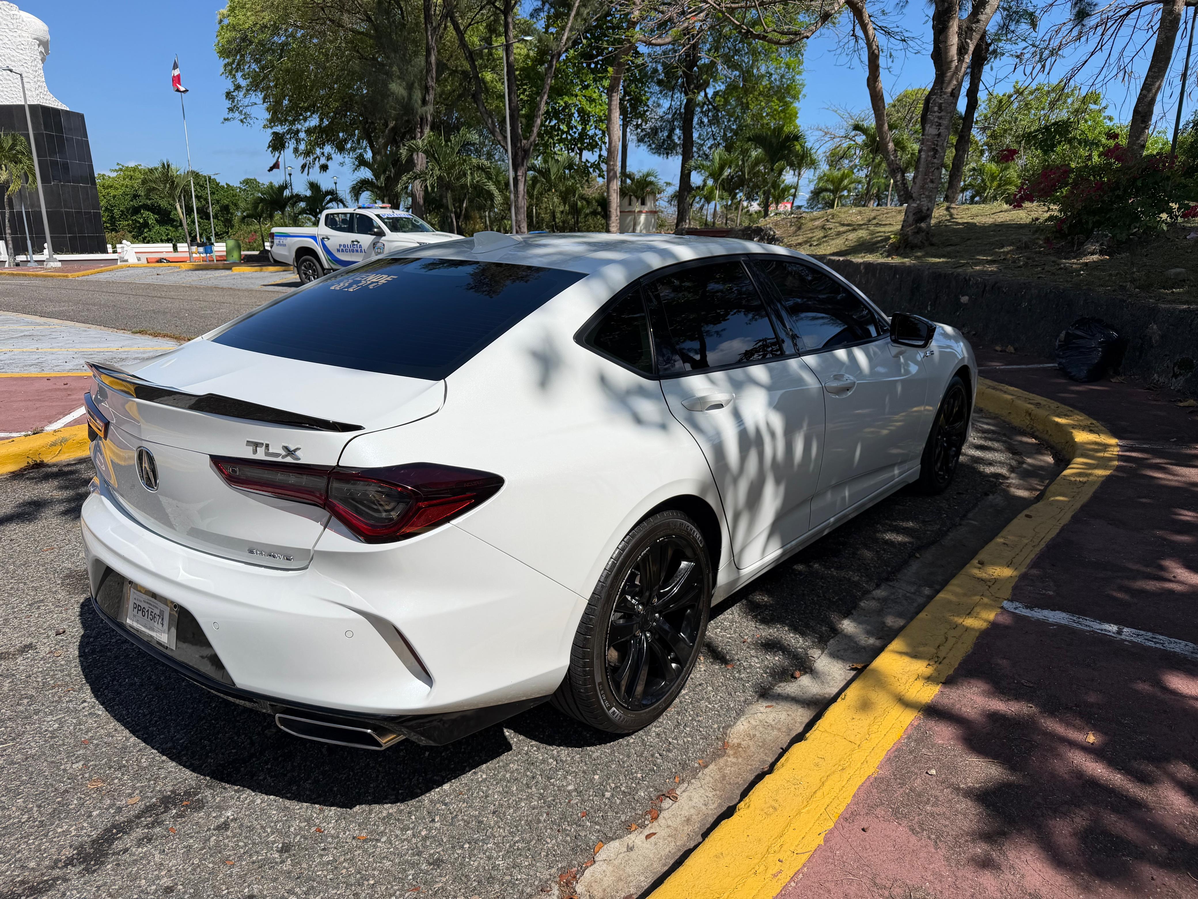 Acura TLX A-SPEC SH-AWD 2023 impecable Foto 7310162-4.jpg
