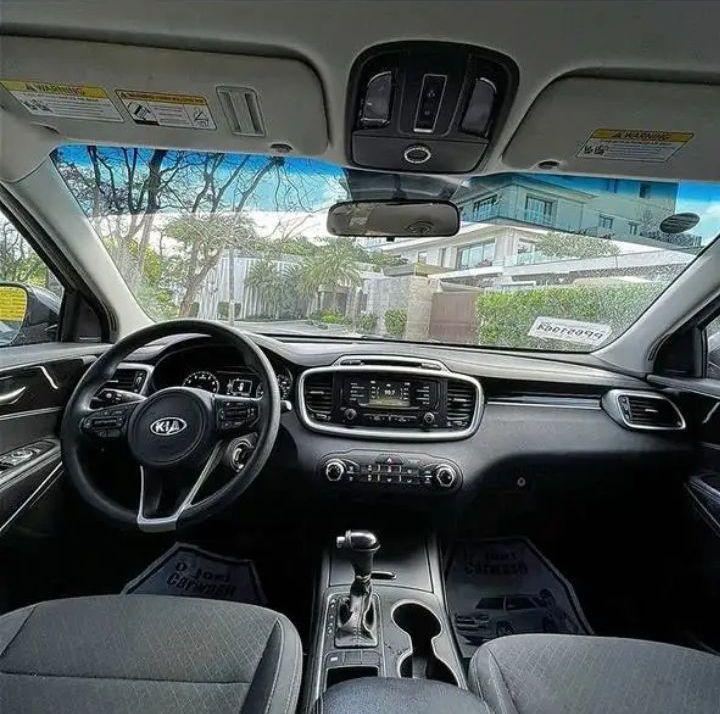 Kia Sorento LX 17  Foto 7310177-7.jpg