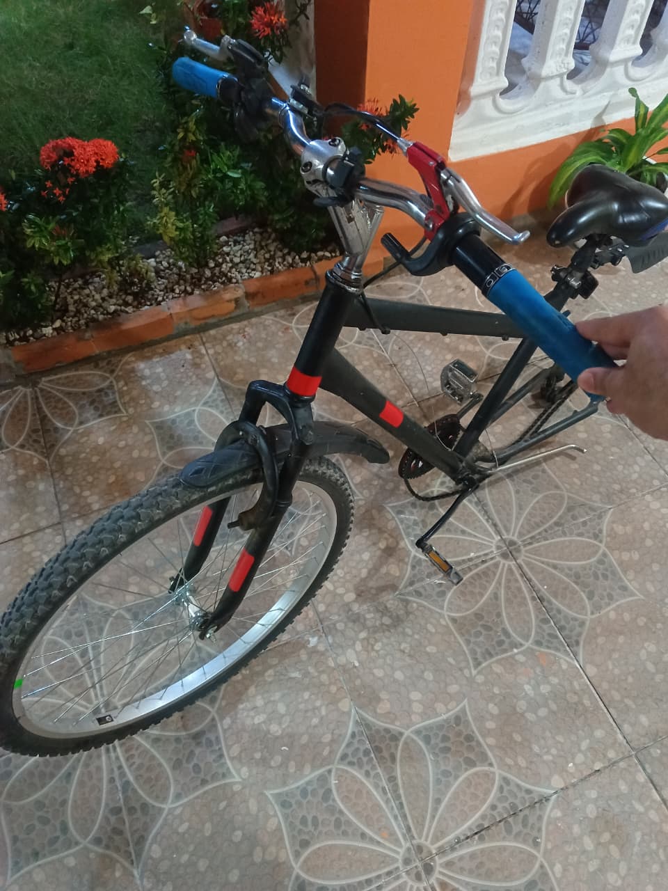 Bicicleta para reparar más otras cosas incluidas - Leer descripción  Foto 7310218-4.jpg