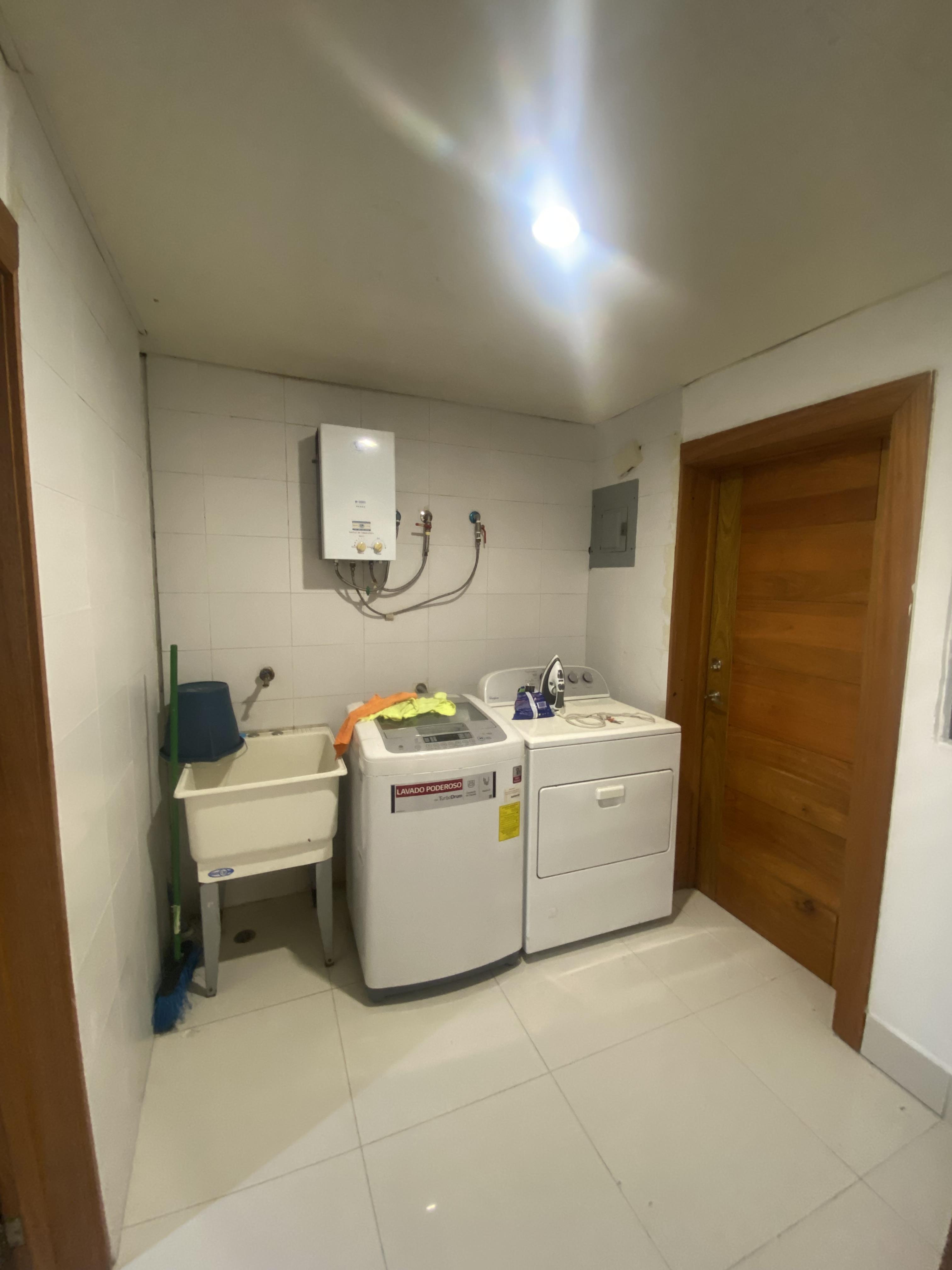 Renta de Apartamento Amueblado en Bella Vista Santo Domingo. Foto 7310239-3.jpg