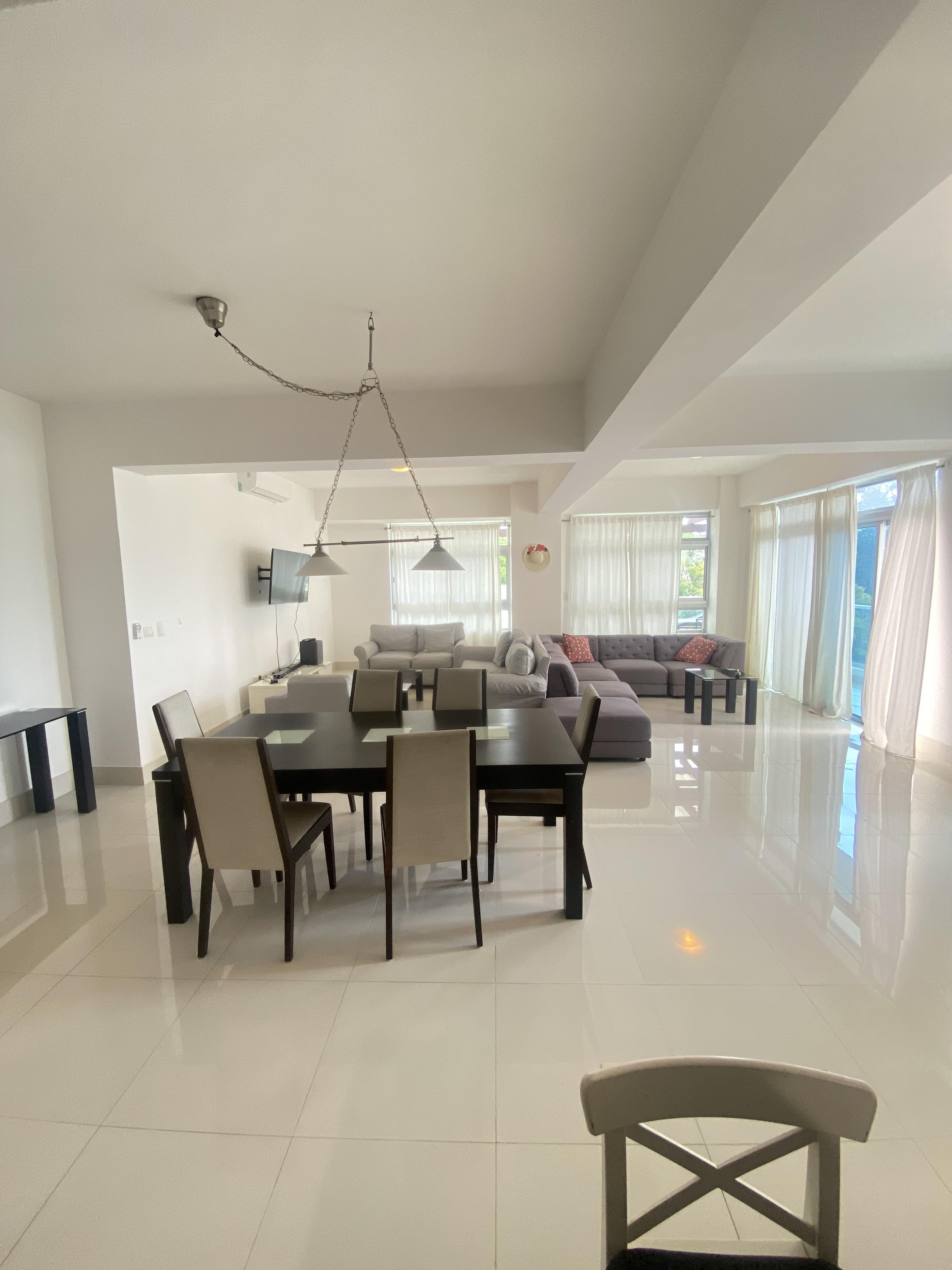 Renta de Apartamento Amueblado en Bella Vista Santo Domingo. Foto 7310239-5.jpg