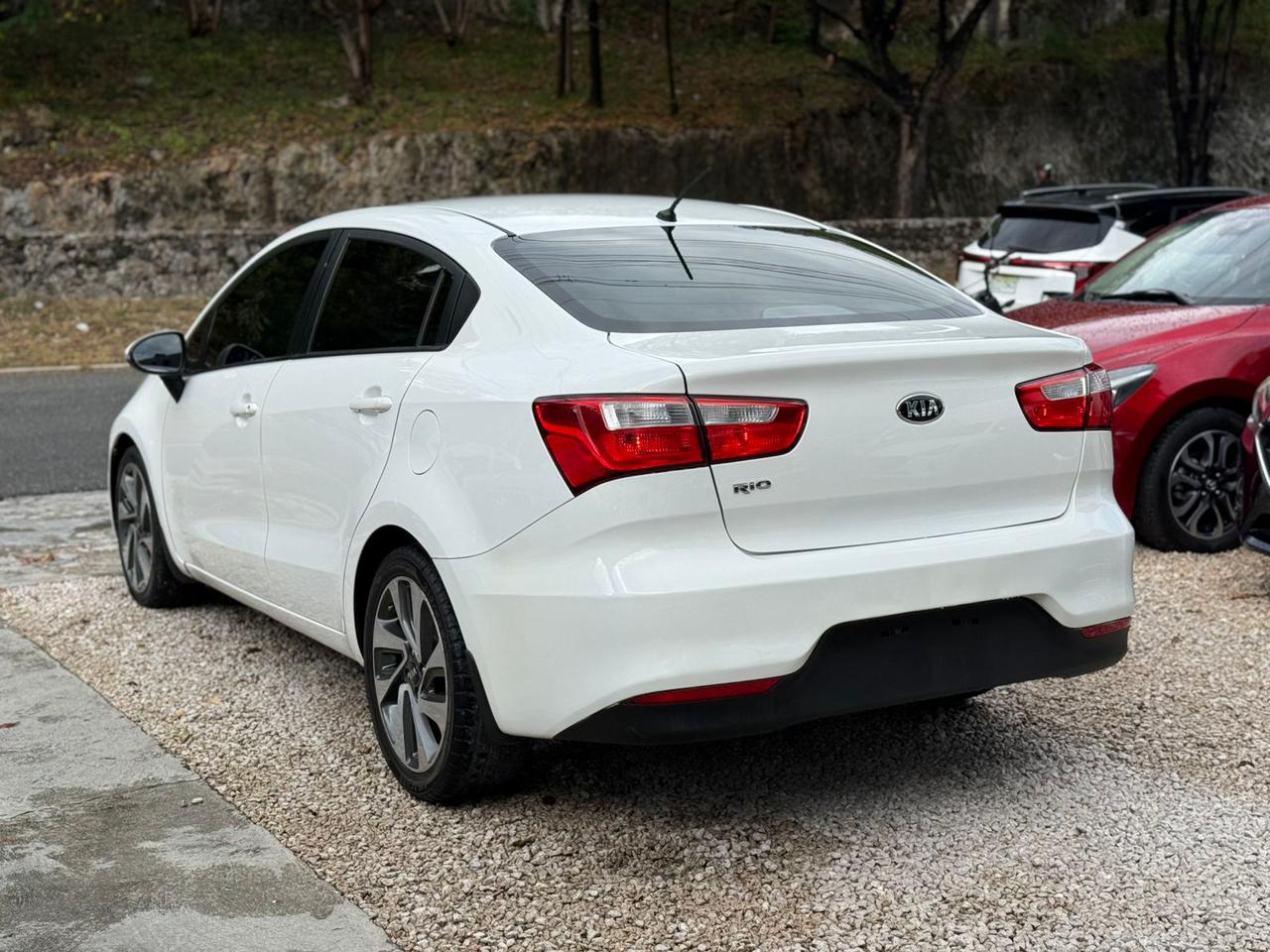 KIA RIO 2016    Foto 7310298-6.jpg
