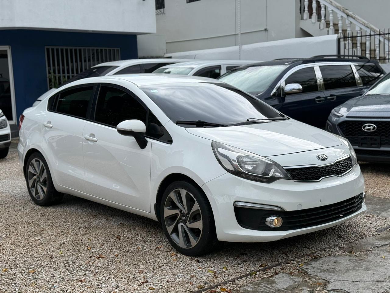 KIA RIO 2016    Foto 7310298-7.jpg