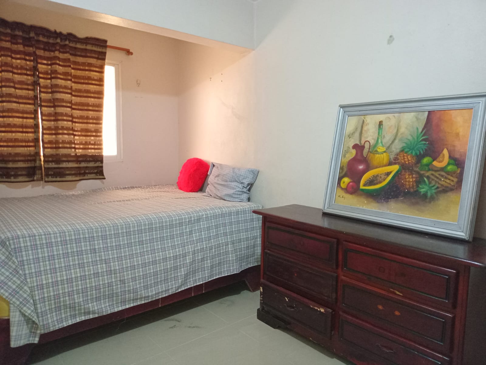 Se vende casa de 2 niveles en Residencial Prados de Pantoja Santo Domi Foto 7310312-6.jpg