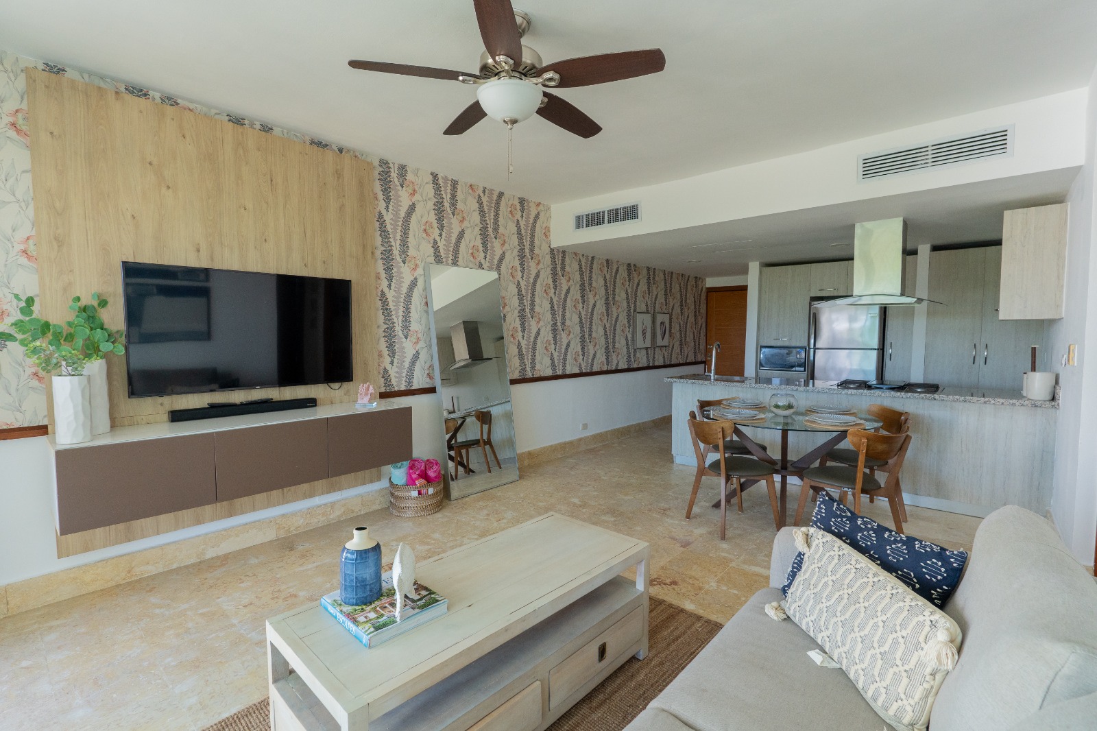Vendo Hermoso apartamento en primera línea de playa en Playa Nueva Rom Foto 7310346-7.jpg