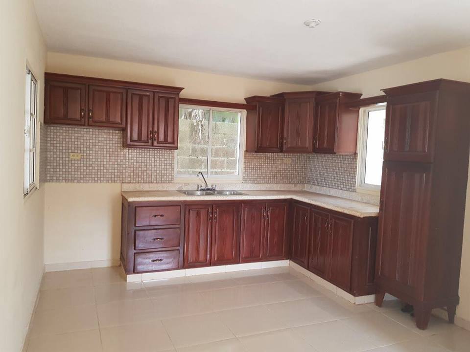 Gente que vende gabinetes de cocina  Foto 7310482-4.jpg