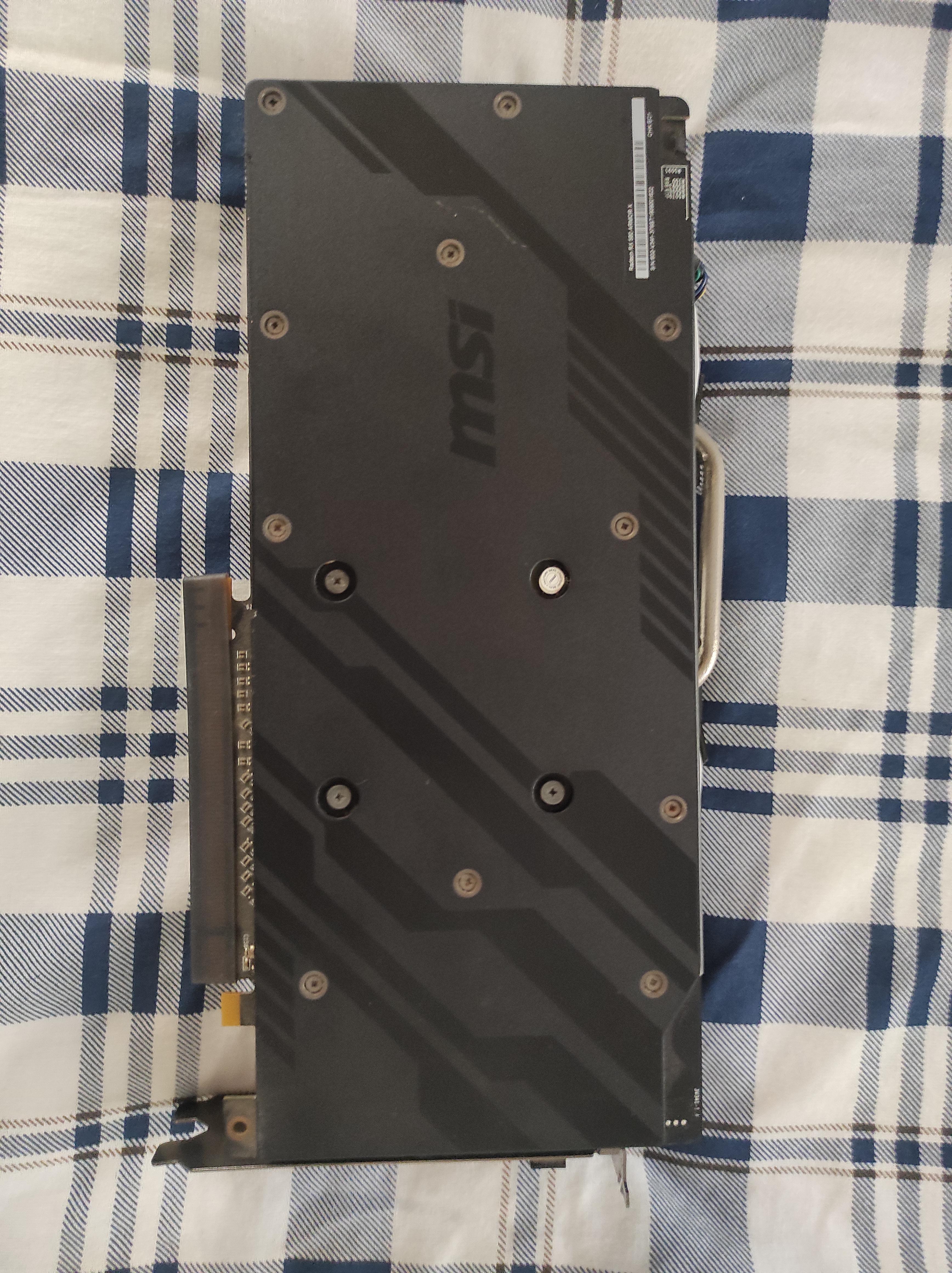 Tatjeta grafica AMD Radeon RX 580 8G GDDR5 Foto 7310488-2.jpg
