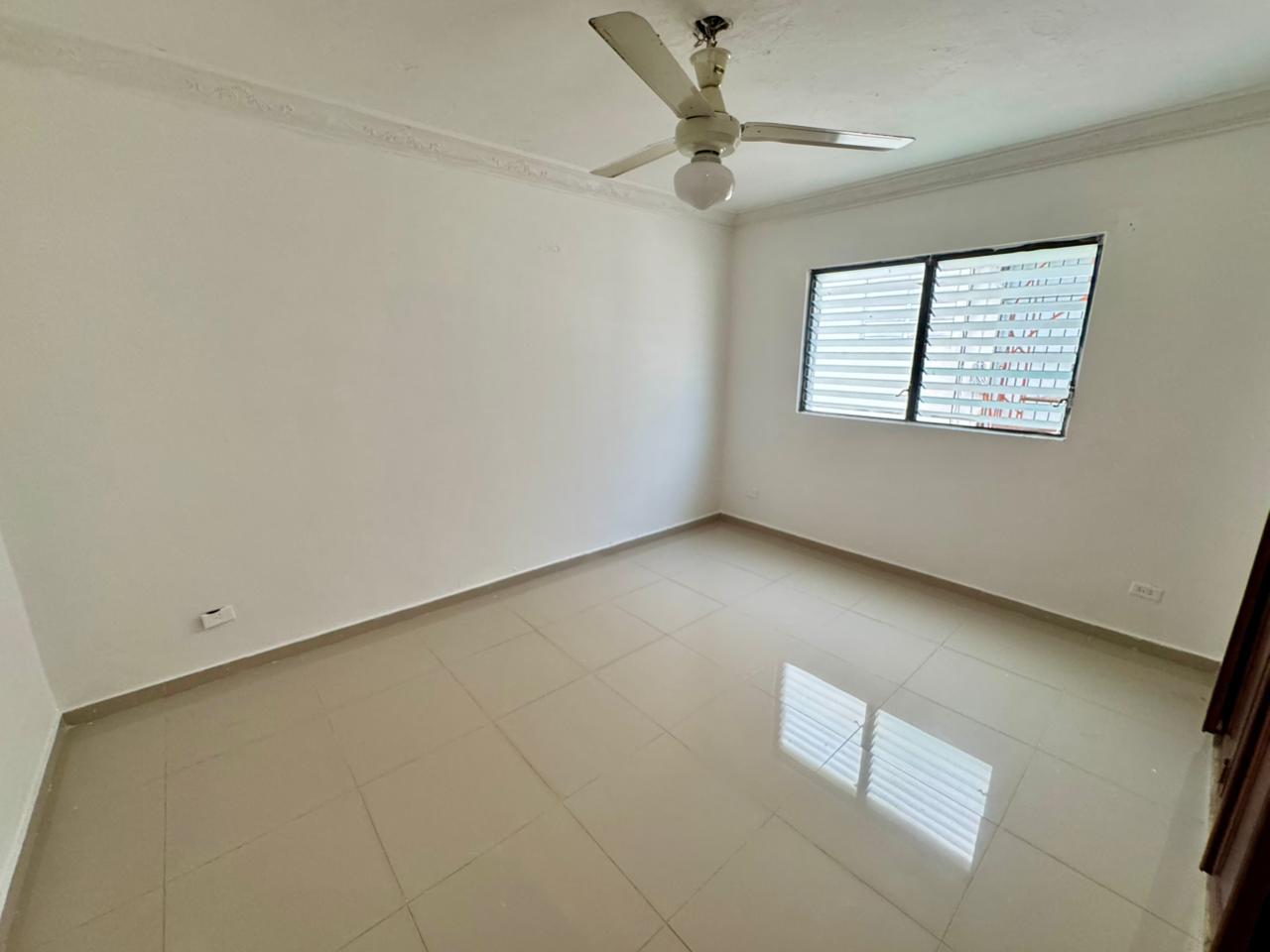 Apartamento en venta ????CACICAZGOS PRECIO RD 10050000 Mantenimiento R Foto 7310502-6.jpg