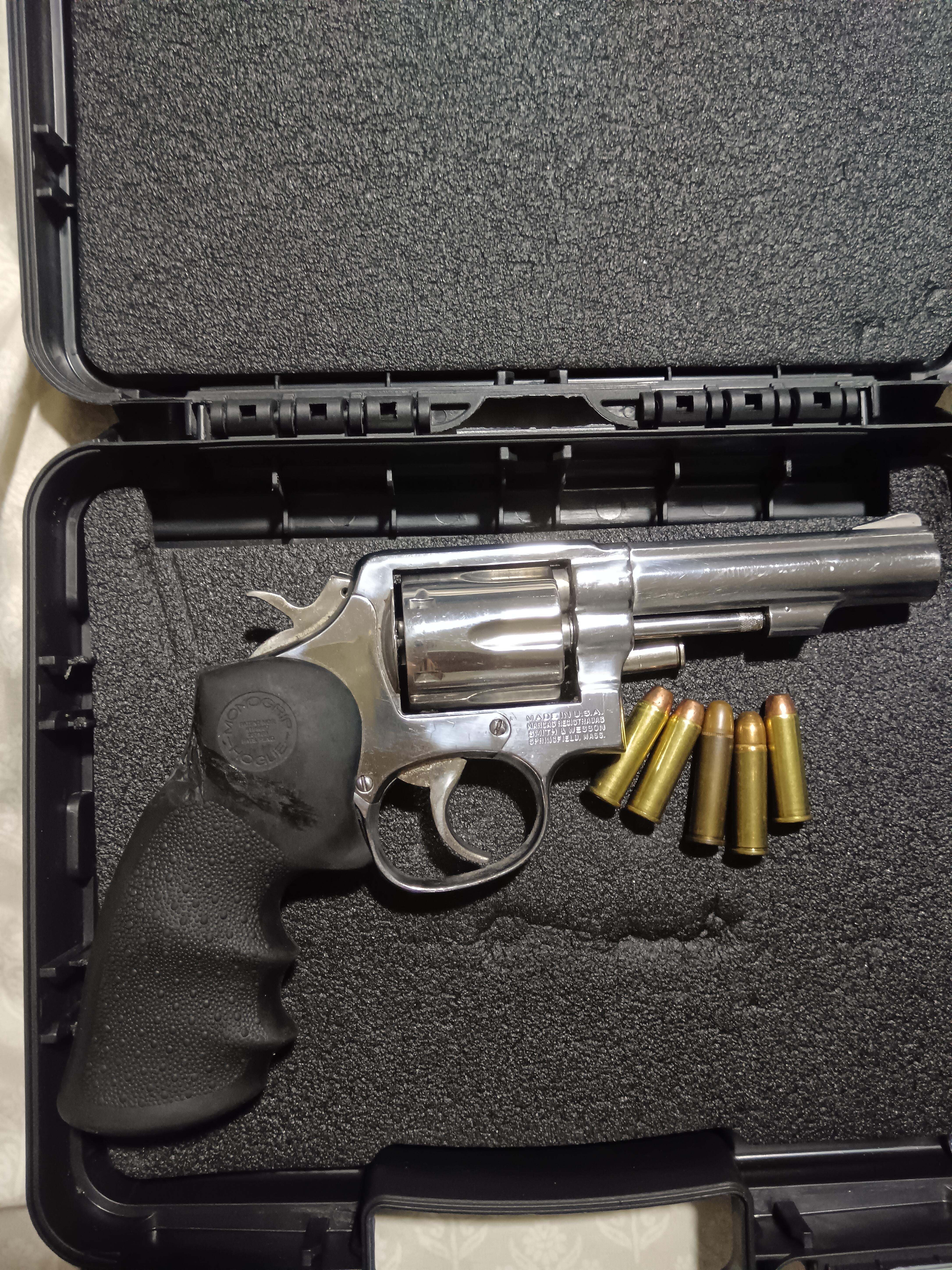 Revólver Smith Wesson 38 especial  Foto 7310533-3.jpg