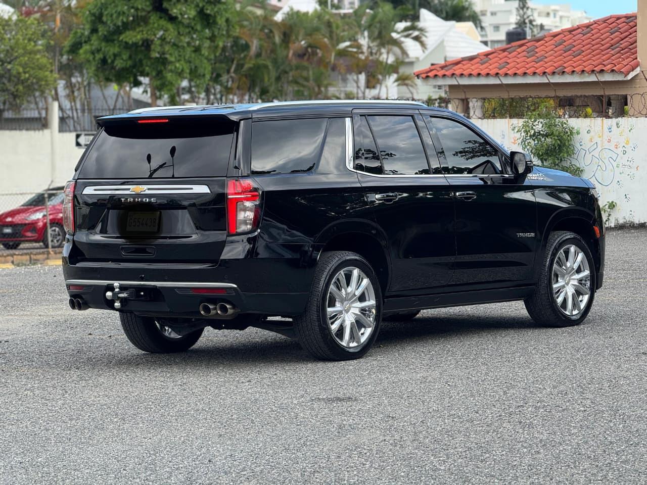 Chevrolet Tahoe High Country 4WD 21  Foto 7310562-4.jpg