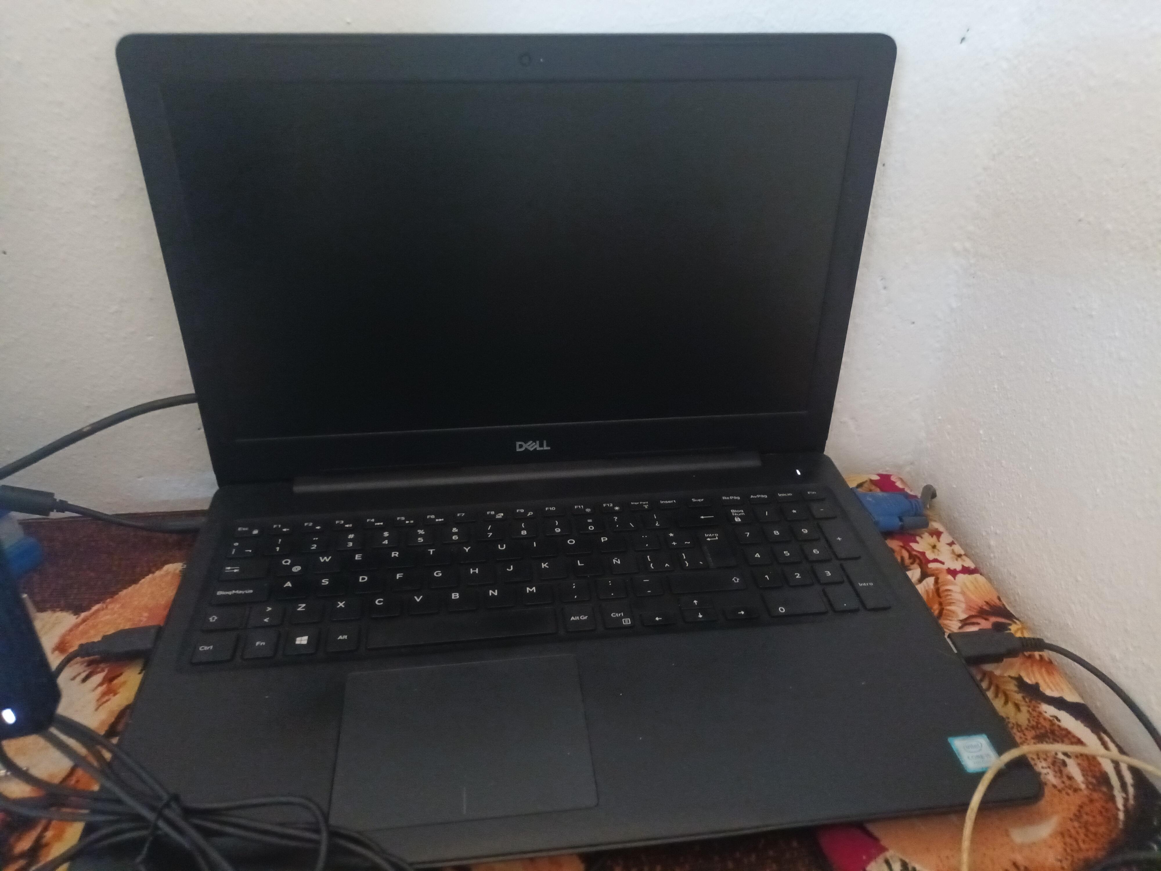 Lapto Dell disco 256 ssd 16 de RAM en Santo Domingo Este Foto 7310630-4.jpg