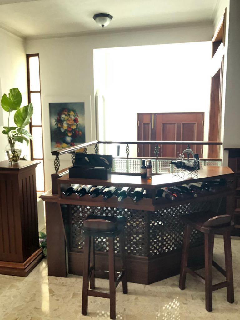 Oportunidad por motivo de viaje! Magnifica Casa en Santiago Foto 7310637-10.jpg