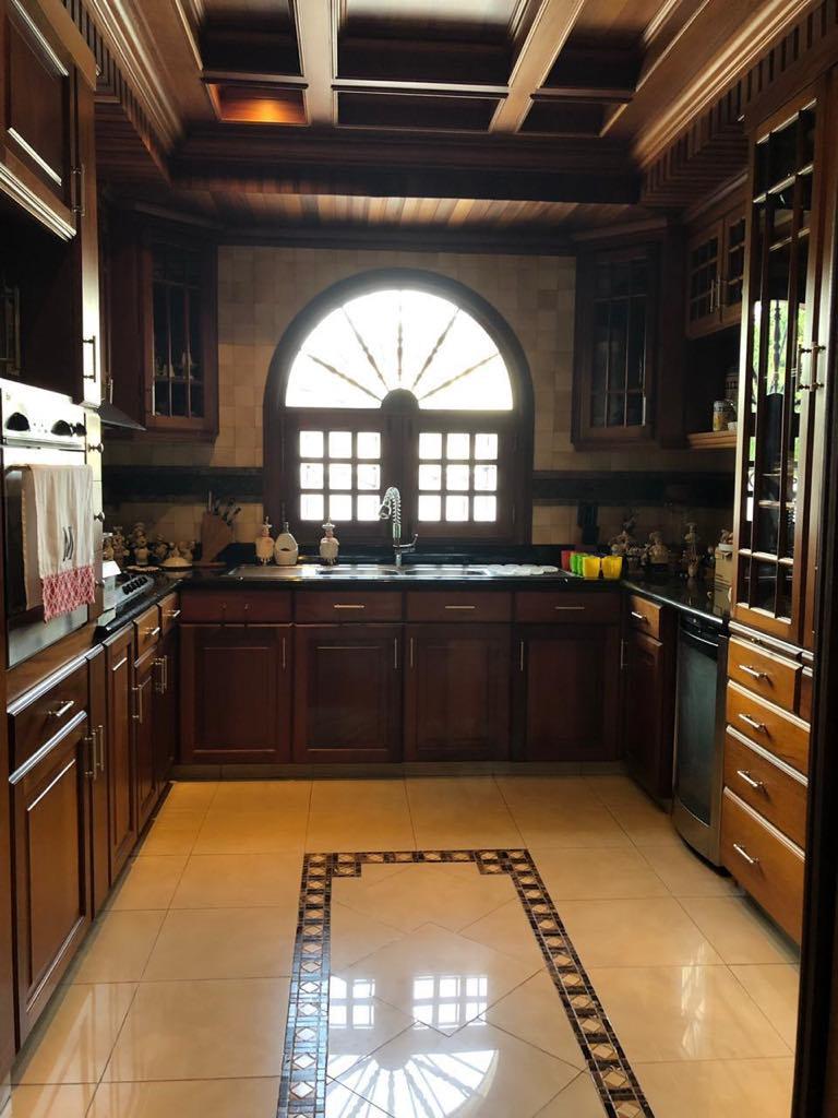 Oportunidad por motivo de viaje! Magnifica Casa en Santiago Foto 7310637-7.jpg