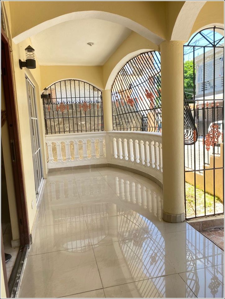 Vendo Excelente Casa en SAN CRISTOBAL Madre Vieja Sur 3 HABS. Residenc Foto 7310664-3.jpg