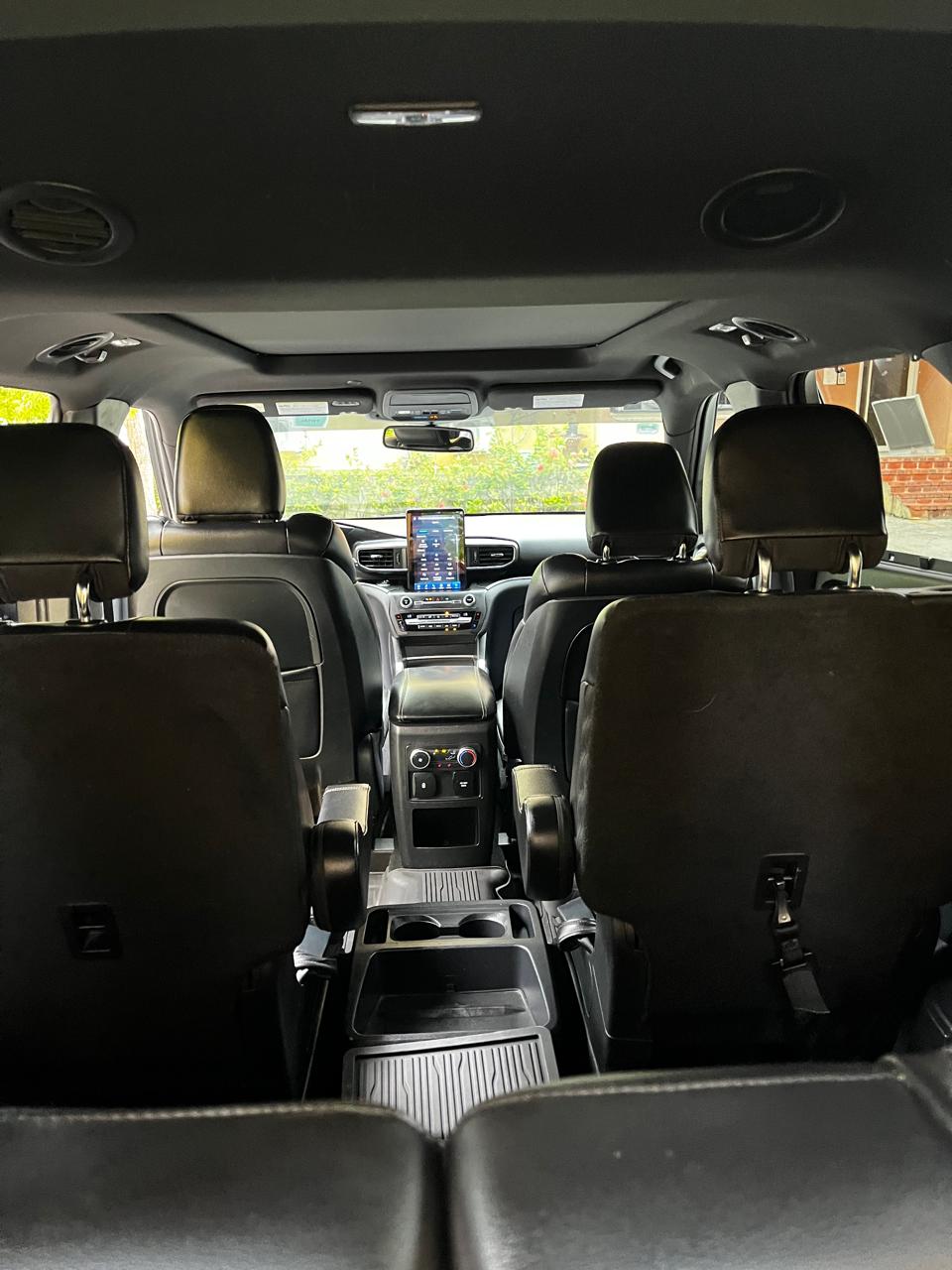 Ford Explorer ST 2020 Foto 7310687-7.jpg