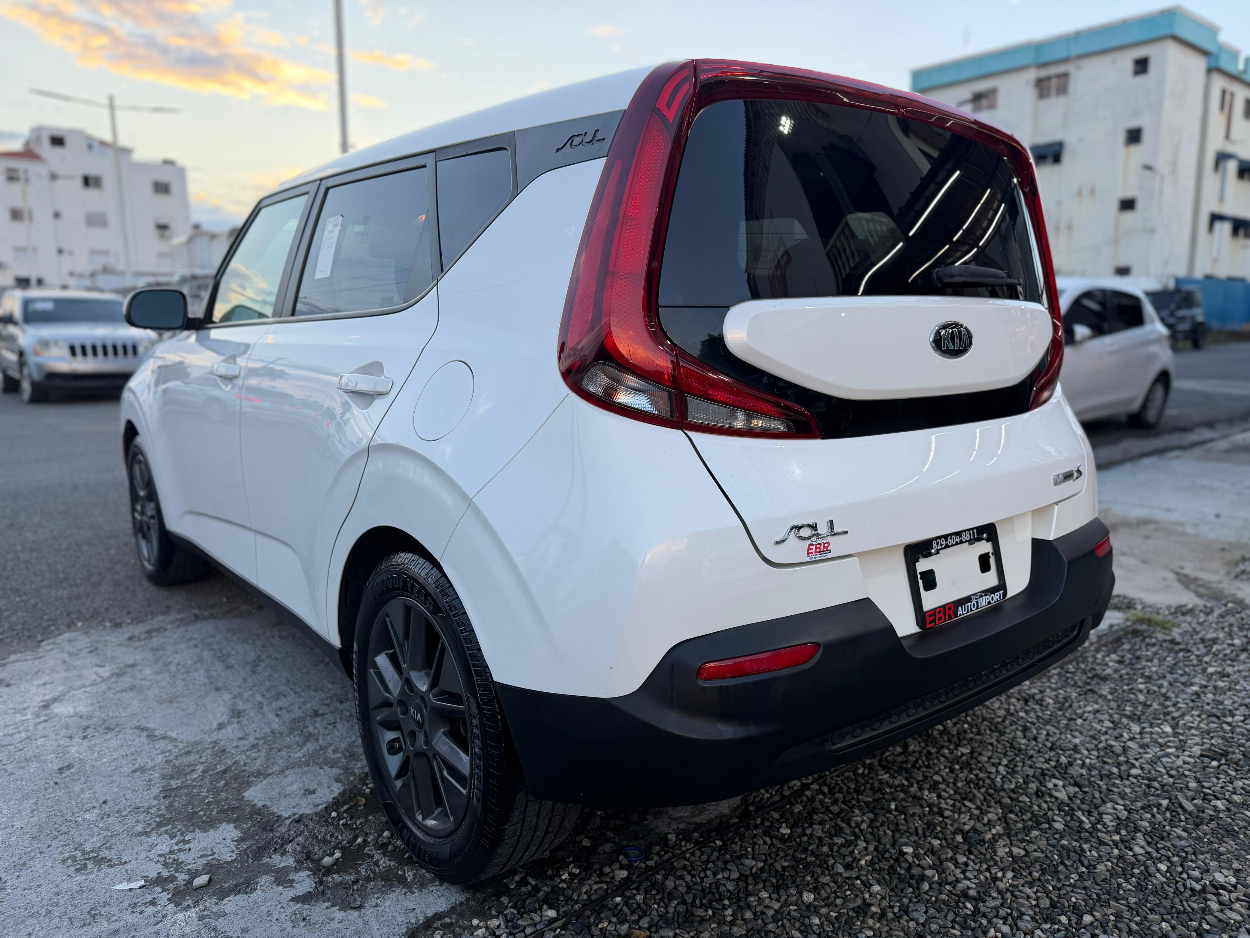 Kia Soul S 2021 Foto 7310693-4.jpg