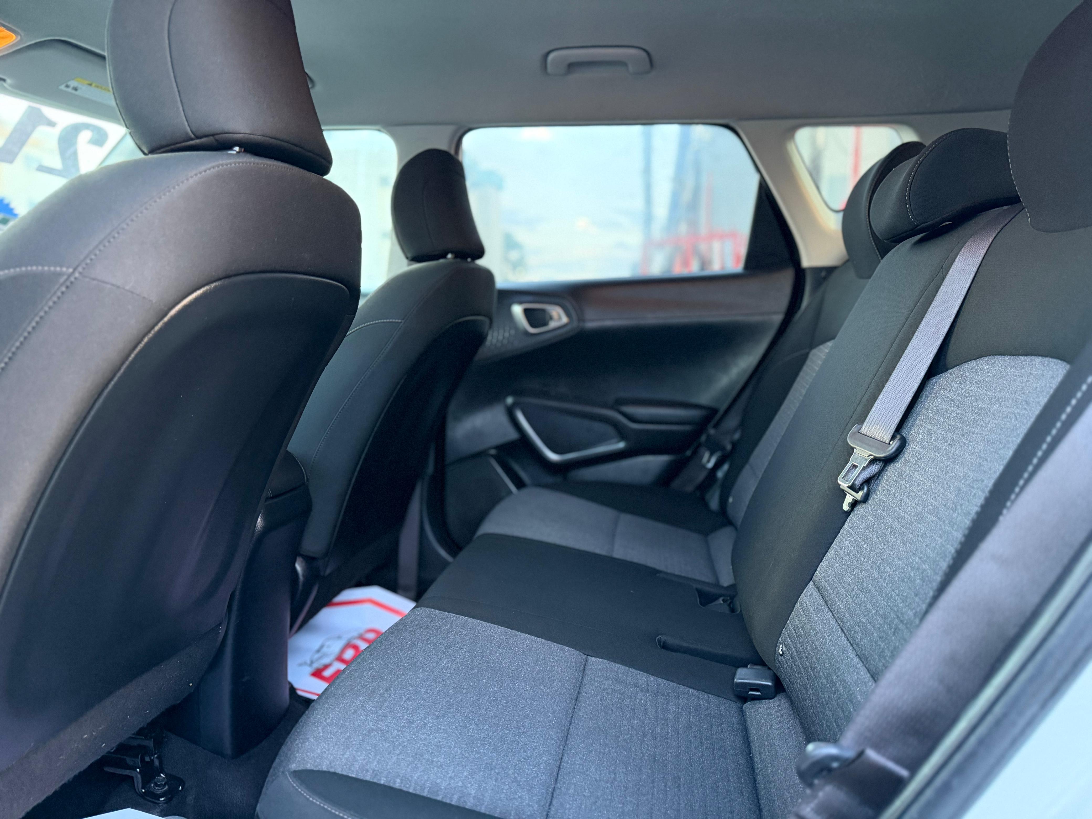 Kia Soul S 2021 Foto 7310693-7.jpg