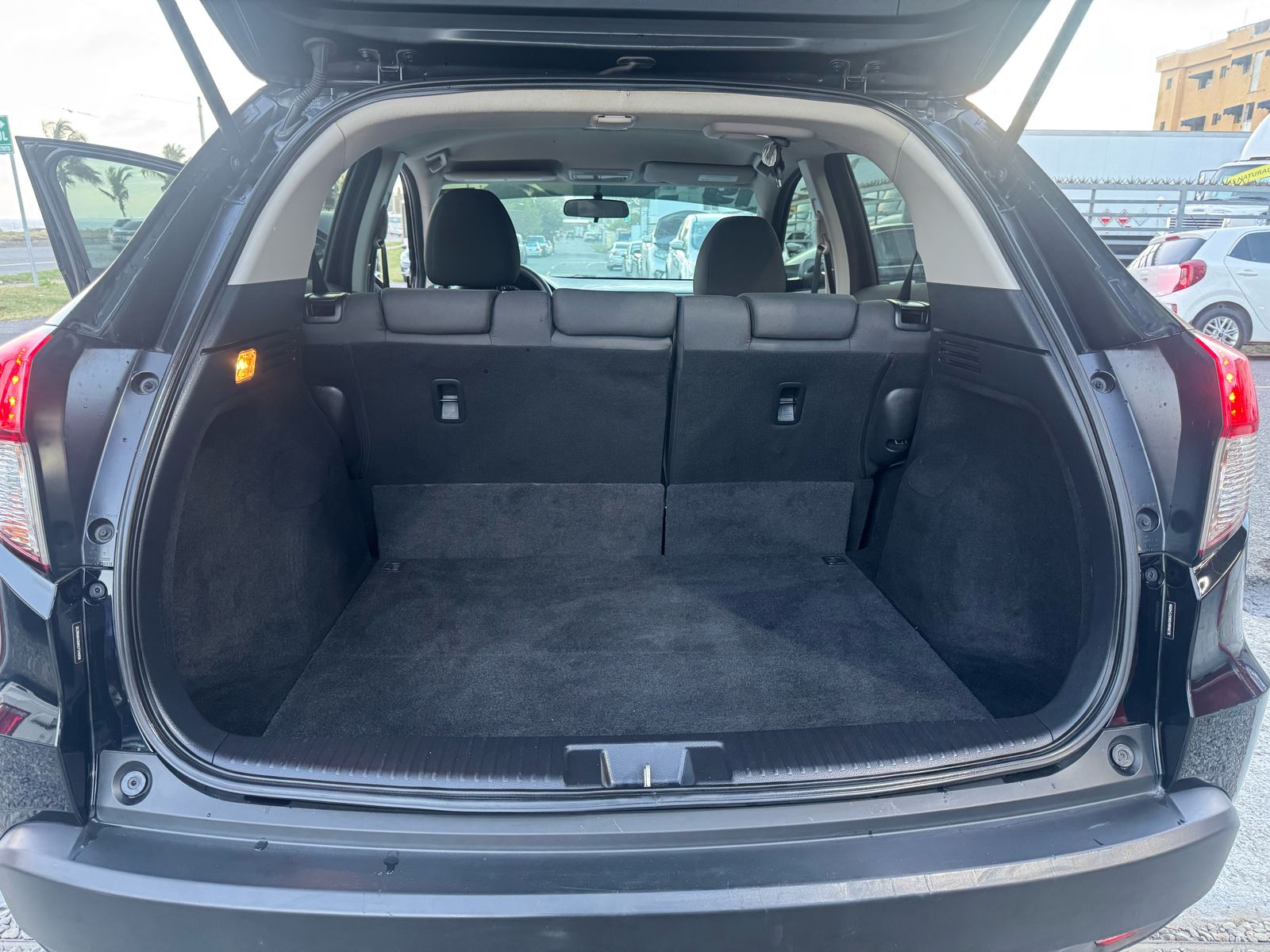 Honda HR-V AWD 2019 Foto 7310719-9.jpg