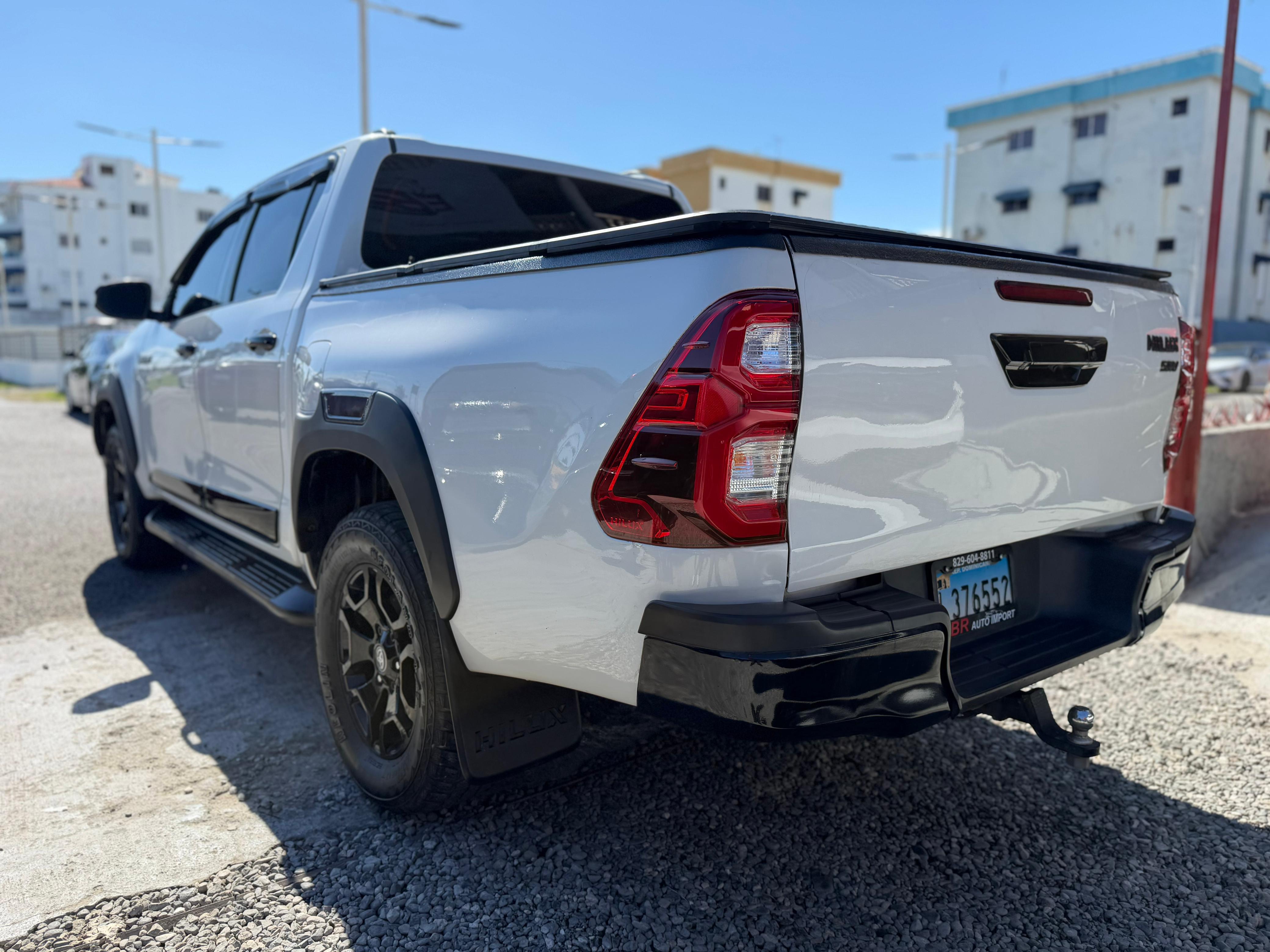Toyota Hilux SRV 2018 Foto 7310732-4.jpg