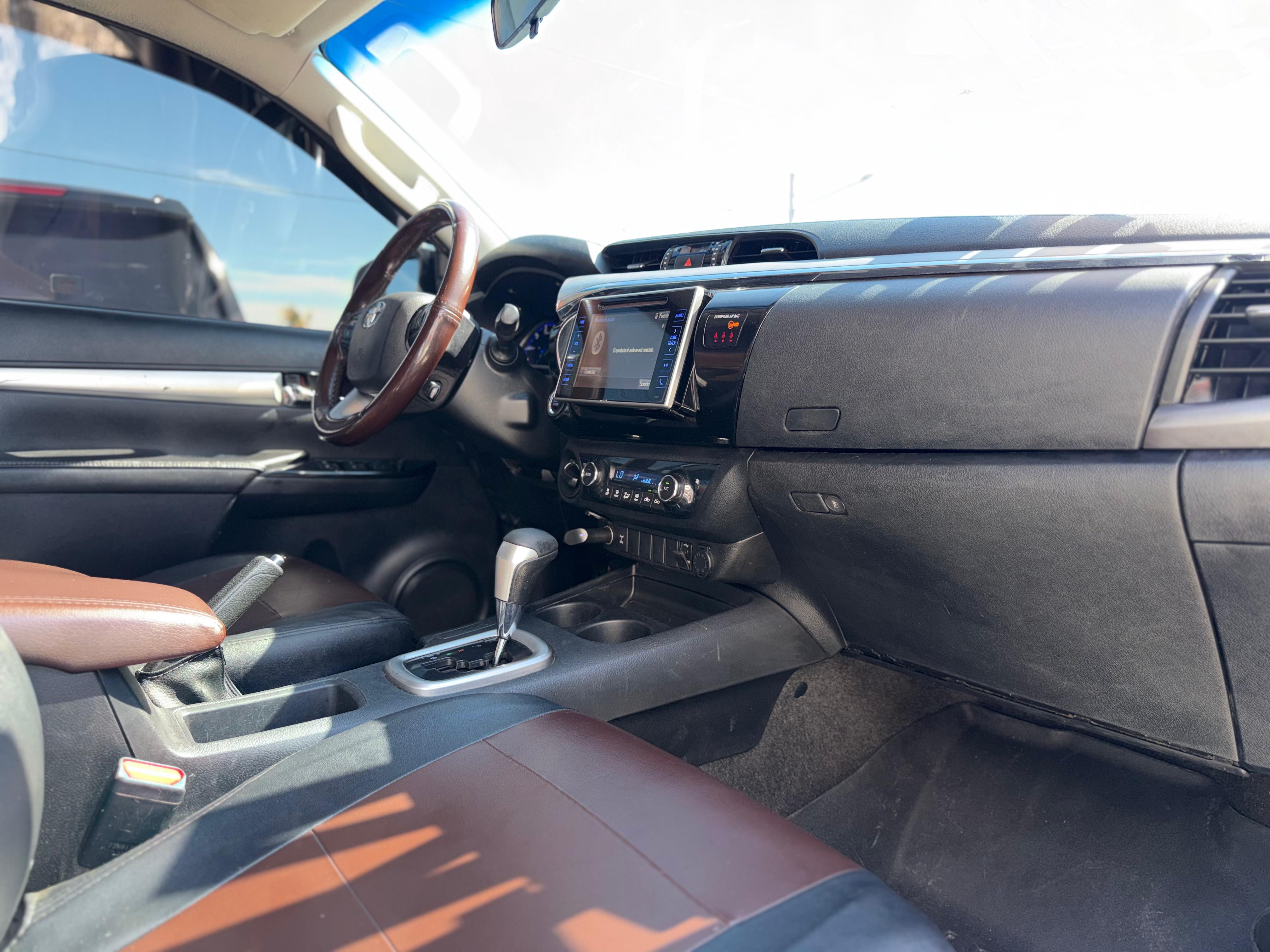 Toyota Hilux SRV 2018 Foto 7310732-6.jpg
