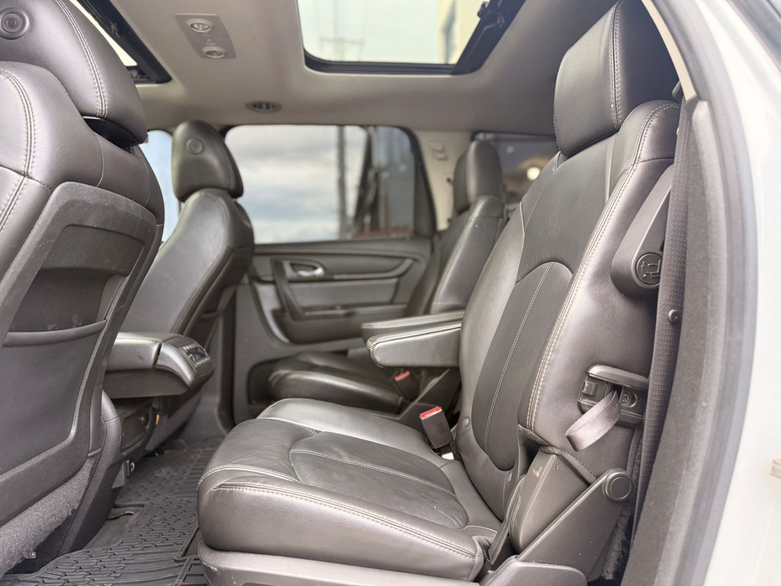 Chevrolet Traverse LT Panoramica 2017 Foto 7310741-6.jpg