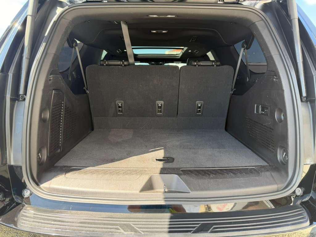 Chevrolet Suburban LTZ 2021 Foto 7310747-8.jpg