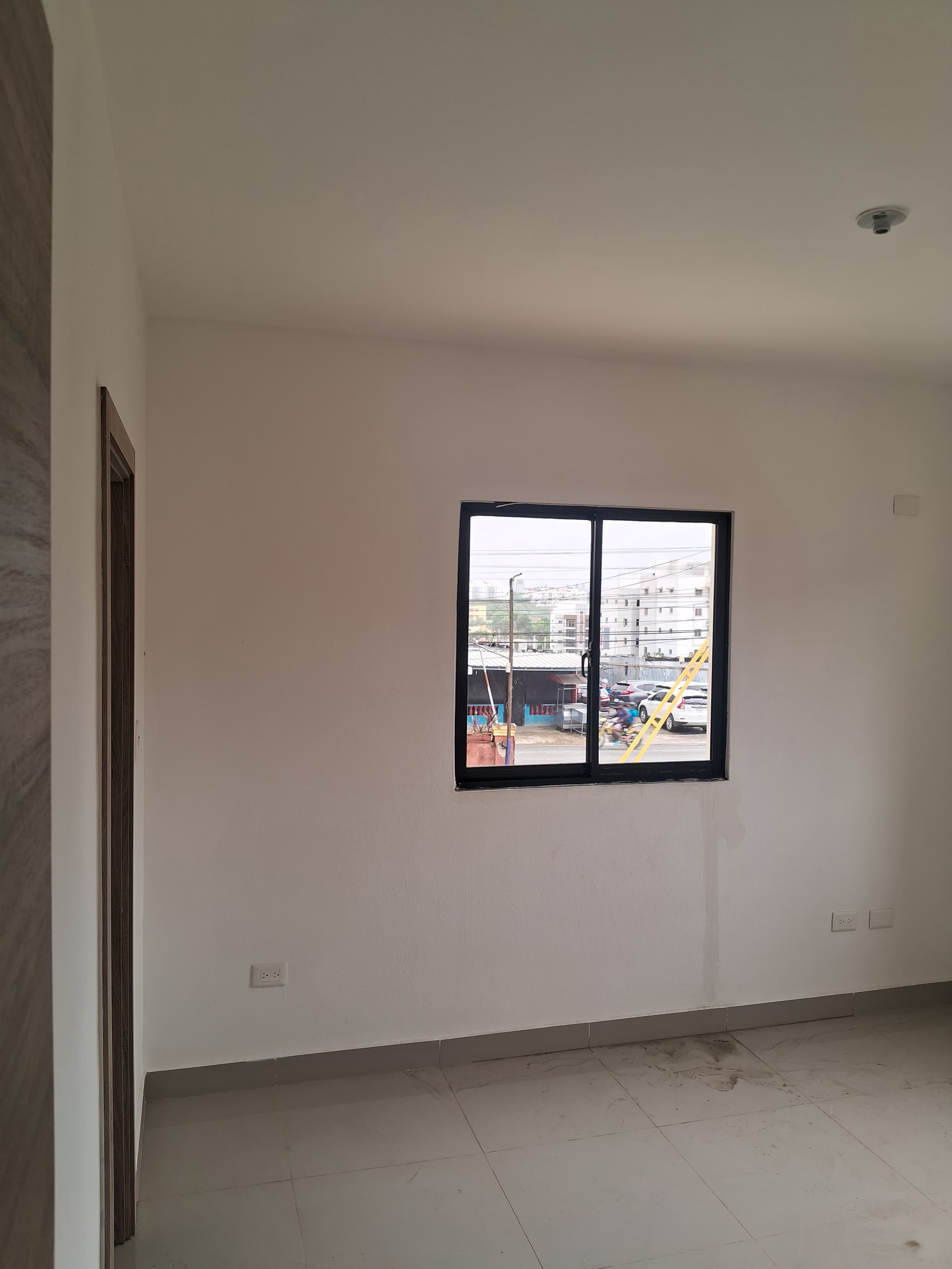Apartamento de alquiler de 2 habitaciones y 3 en el KM 14 de tras del  Foto 7310777-10.jpg