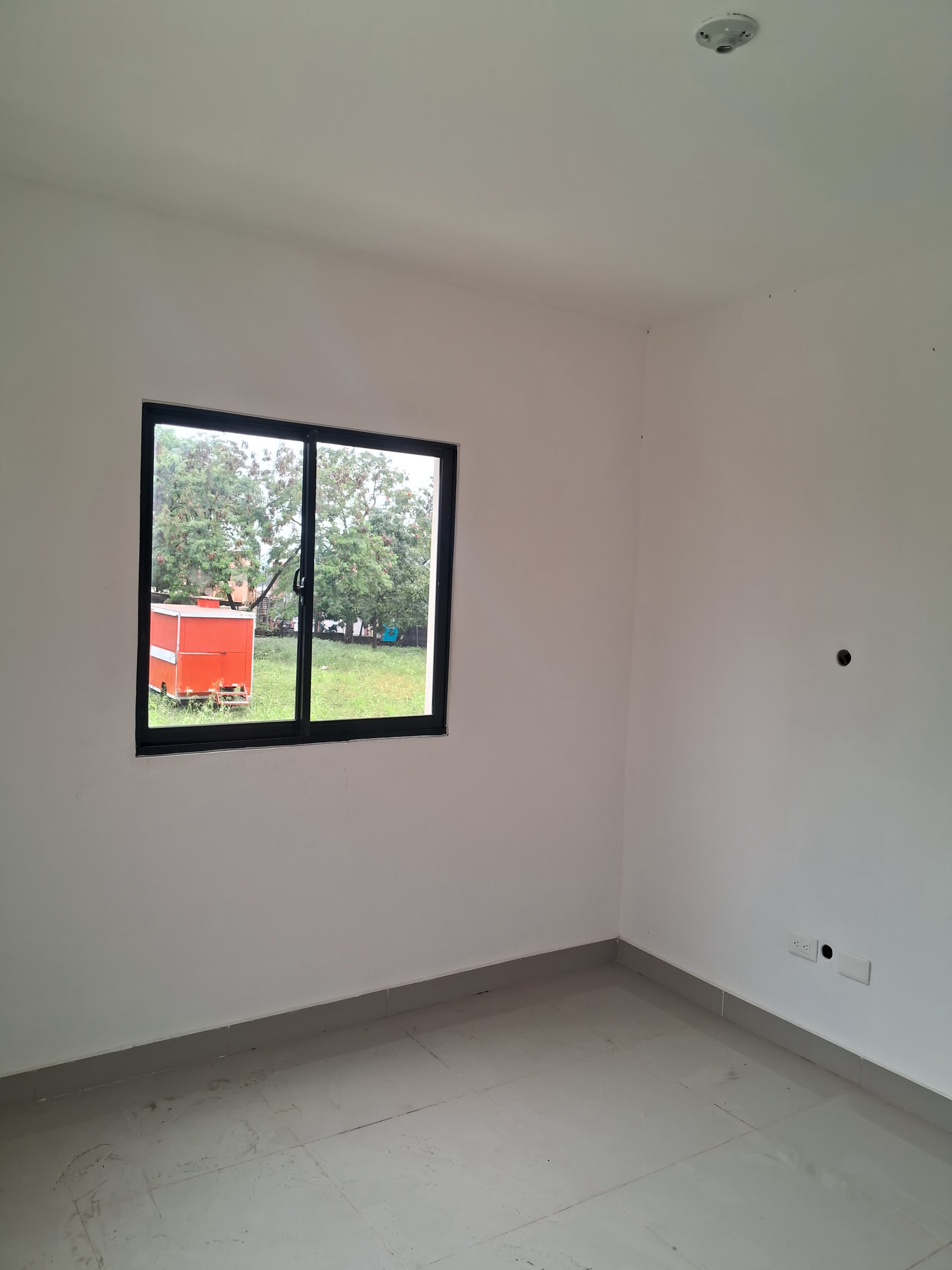 Apartamento de alquiler de 2 habitaciones y 3 en el KM 14 de tras del  Foto 7310777-11.jpg